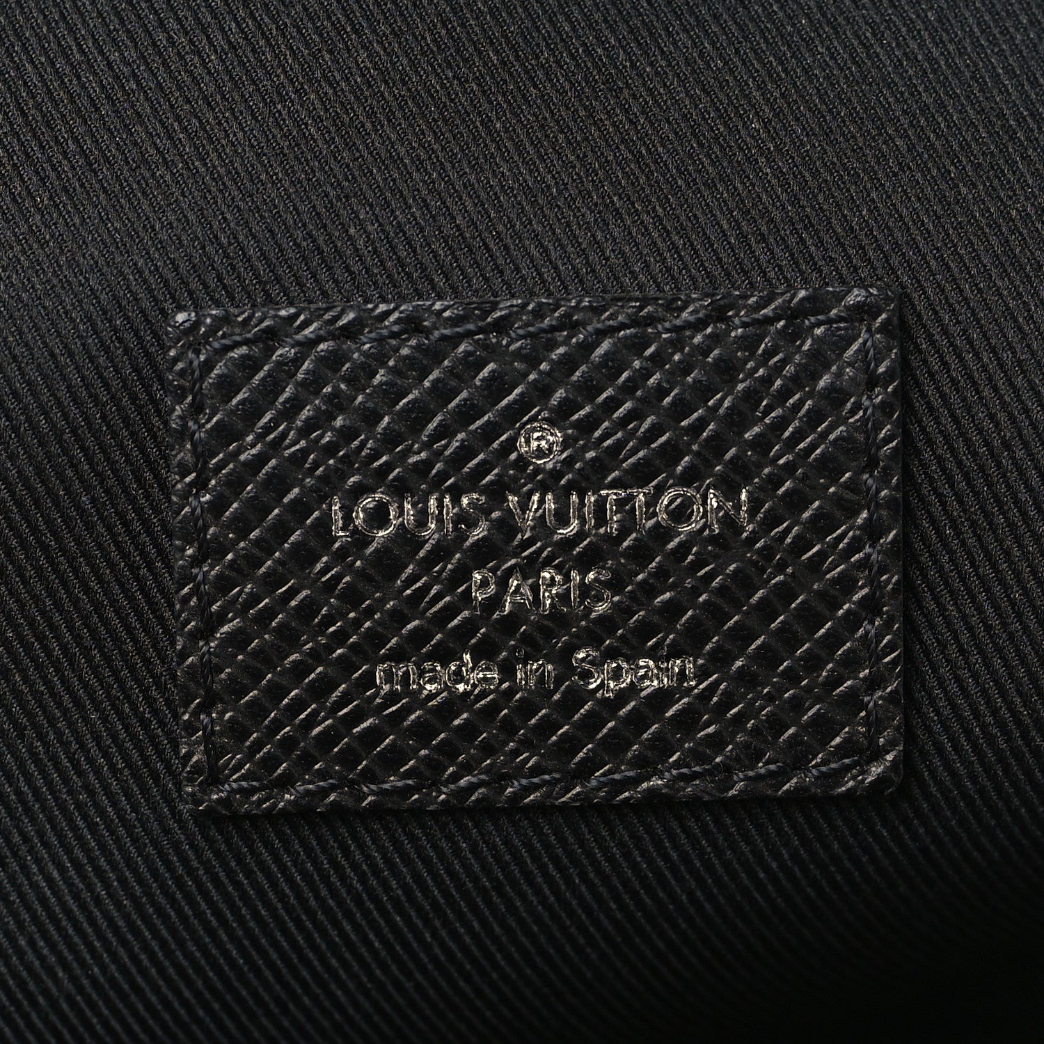 Louis Vuitton Taiga Avenue Sling Bag Ardoise 6 of 9