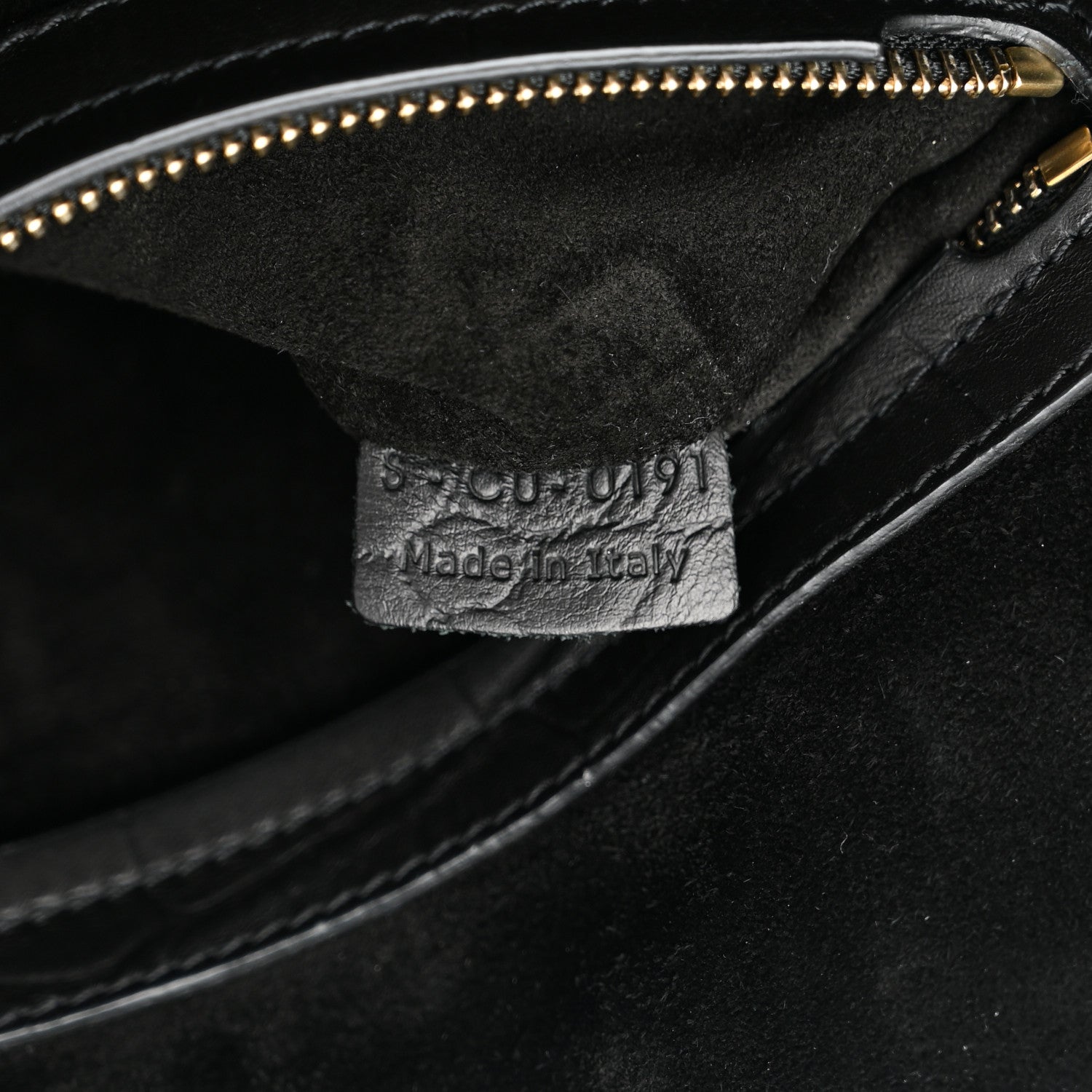Celine Calfskin Crocodile Embossed Medium Phantom Luggage Black 7 of 17