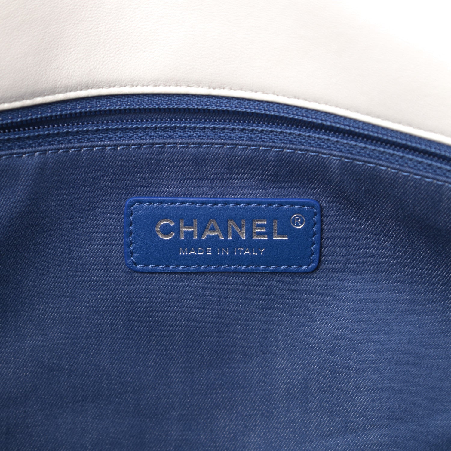 Chanel Mixed Fibers Lambskin Venise Biarritz Flap Bag Multicolor White 6 of 13
