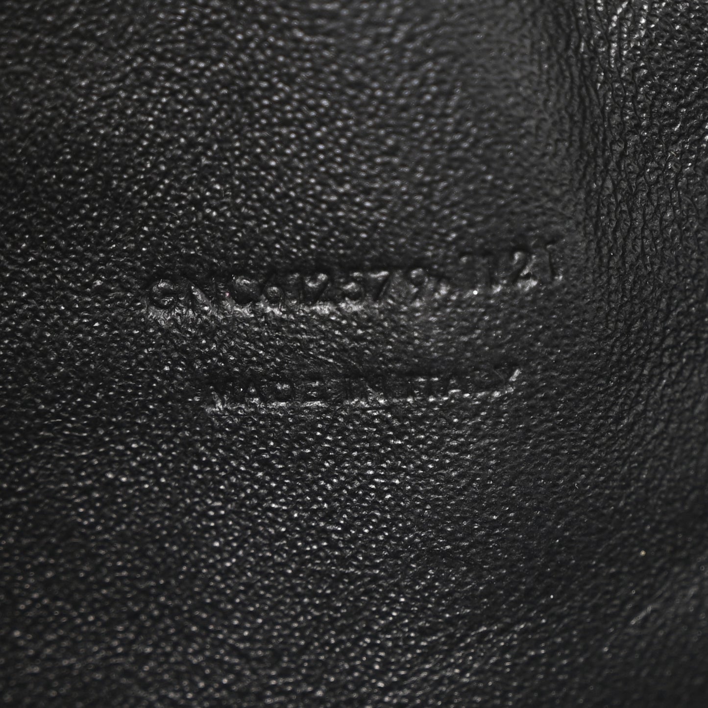 Grain De Poudre Matelasse Monogram Mini Lou Camera Bag Crema Soft