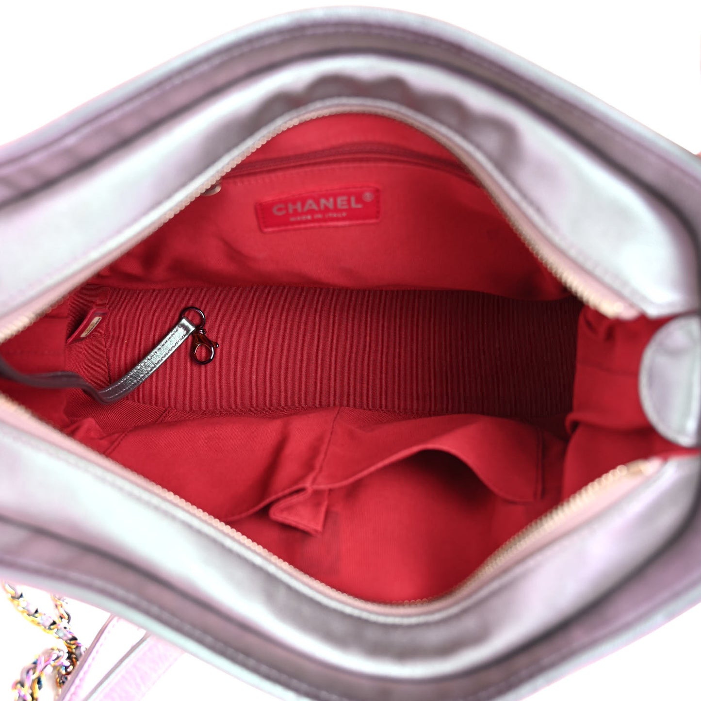 Iridescent Lambskin Calfskin Quilted Medium Gabrielle Hobo Light Purple