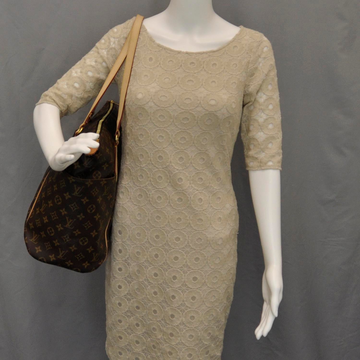 Louis Vuitton Monogram Totally GM 2 of 8