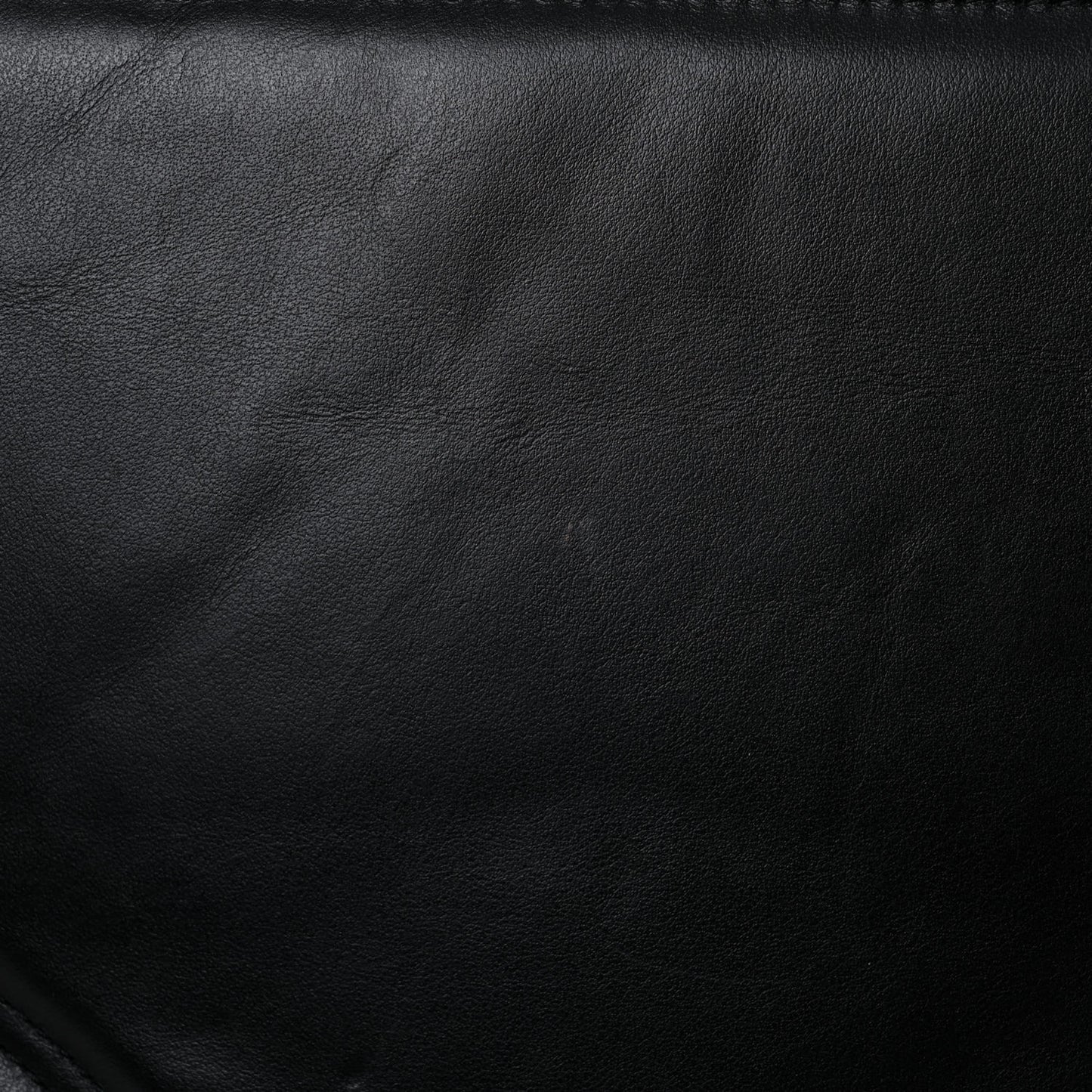 Calfskin Matelasse Large GG Marmont Shoulder Bag Black