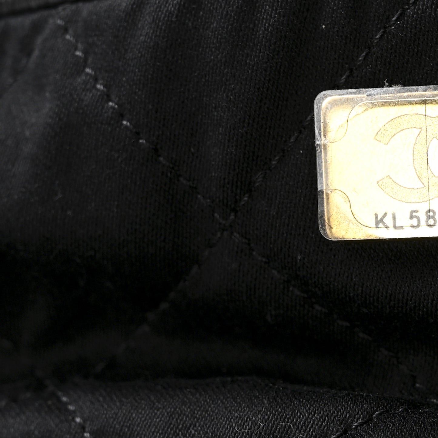 Shiny Calfskin Quilted Small Chanel 22 Black
