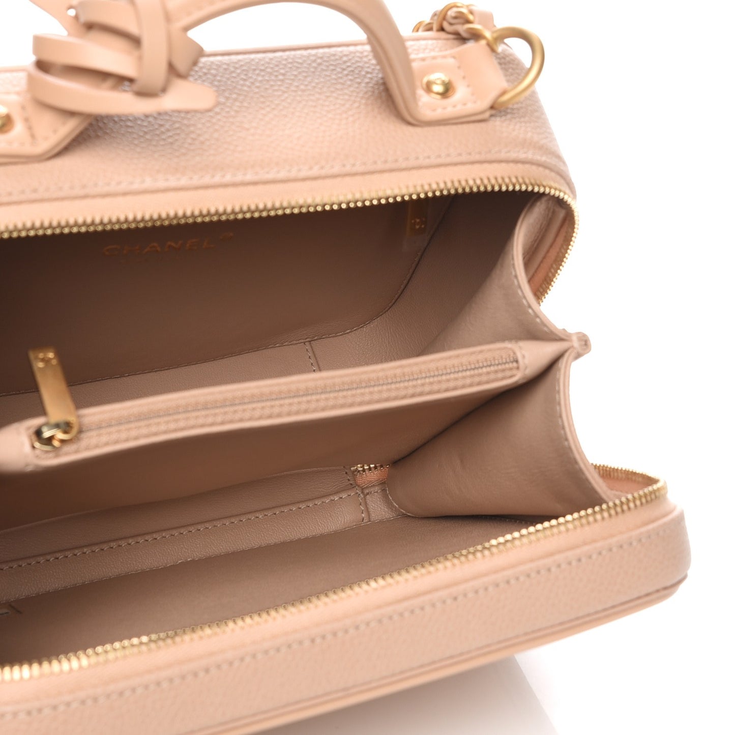 Caviar Quilted Medium CC Filigree Vanity Case Beige