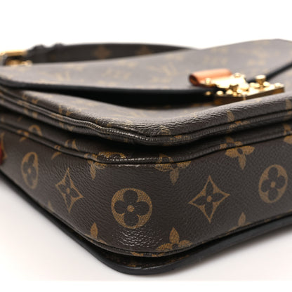 Louis Vuitton Monogram Pochette Metis 8 of 9