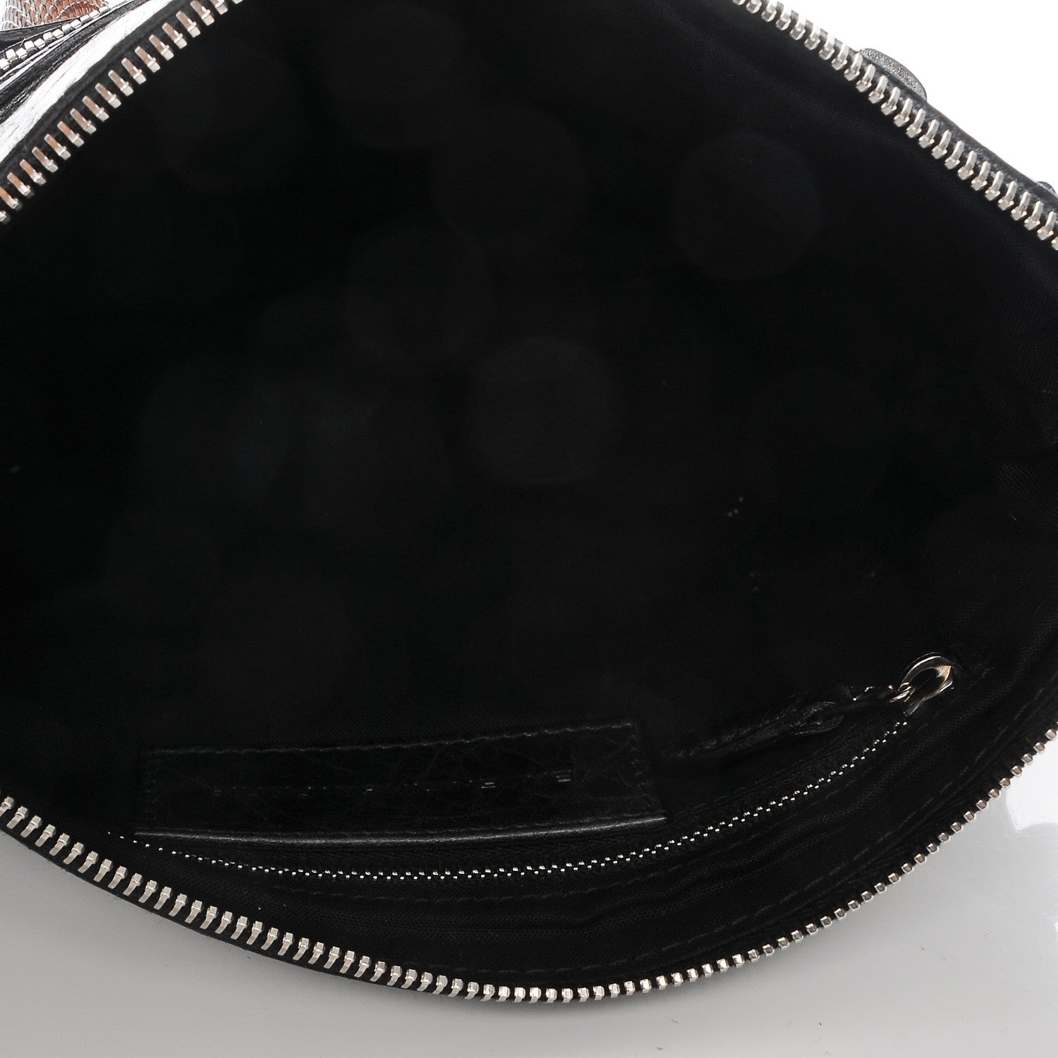 Balenciaga Chevre Giant 21 Silver Hardware Flat Handle Clutch Black 5 of 7