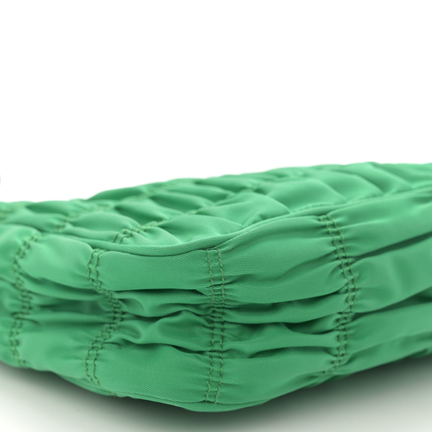 Tessuto Nylon Gaufre Shoulder Bag Menta