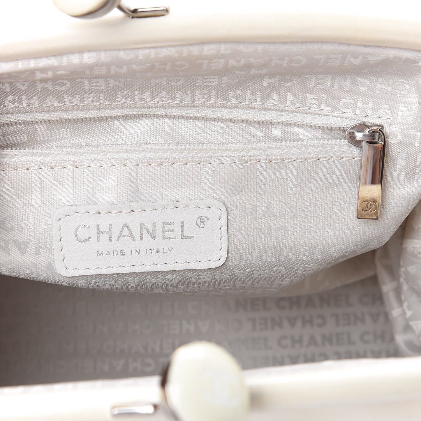 Lambskin CC Kiss Lock Accordion Bag White