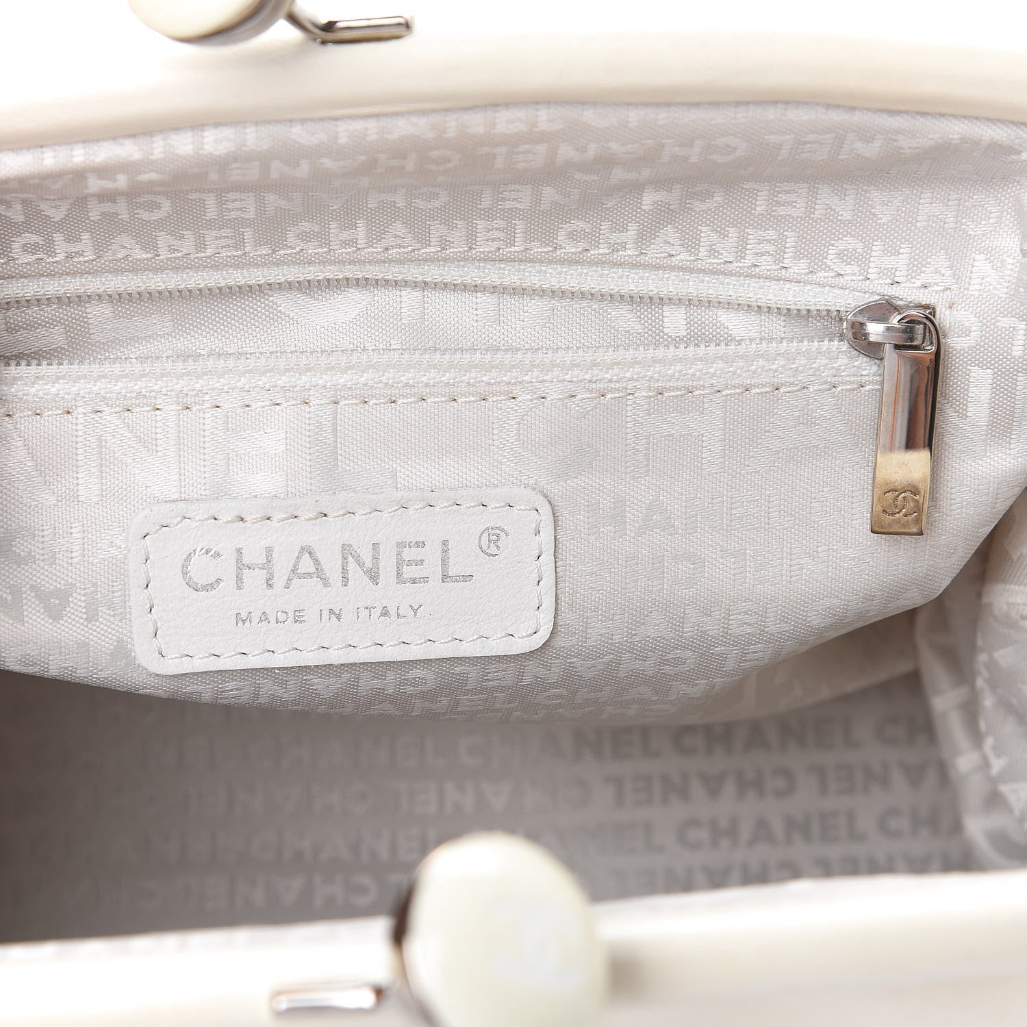 Chanel Lambskin CC Kiss Lock Accordion Bag White 9 of 16