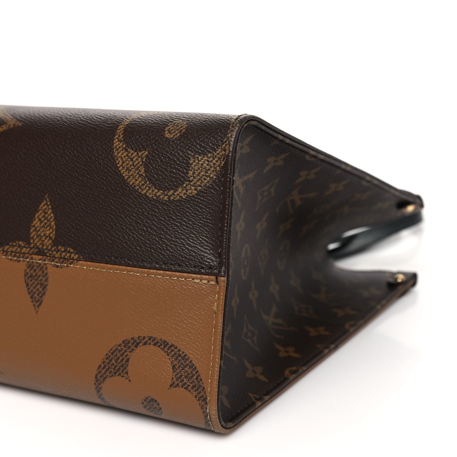 Louis Vuitton Reverse Monogram Giant Onthego MM 9 of 12