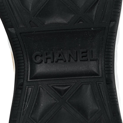 Chanel Velvet Calfskin Mixed Fibers CC Sneakers Ivory 37.5 Black 7 of 9