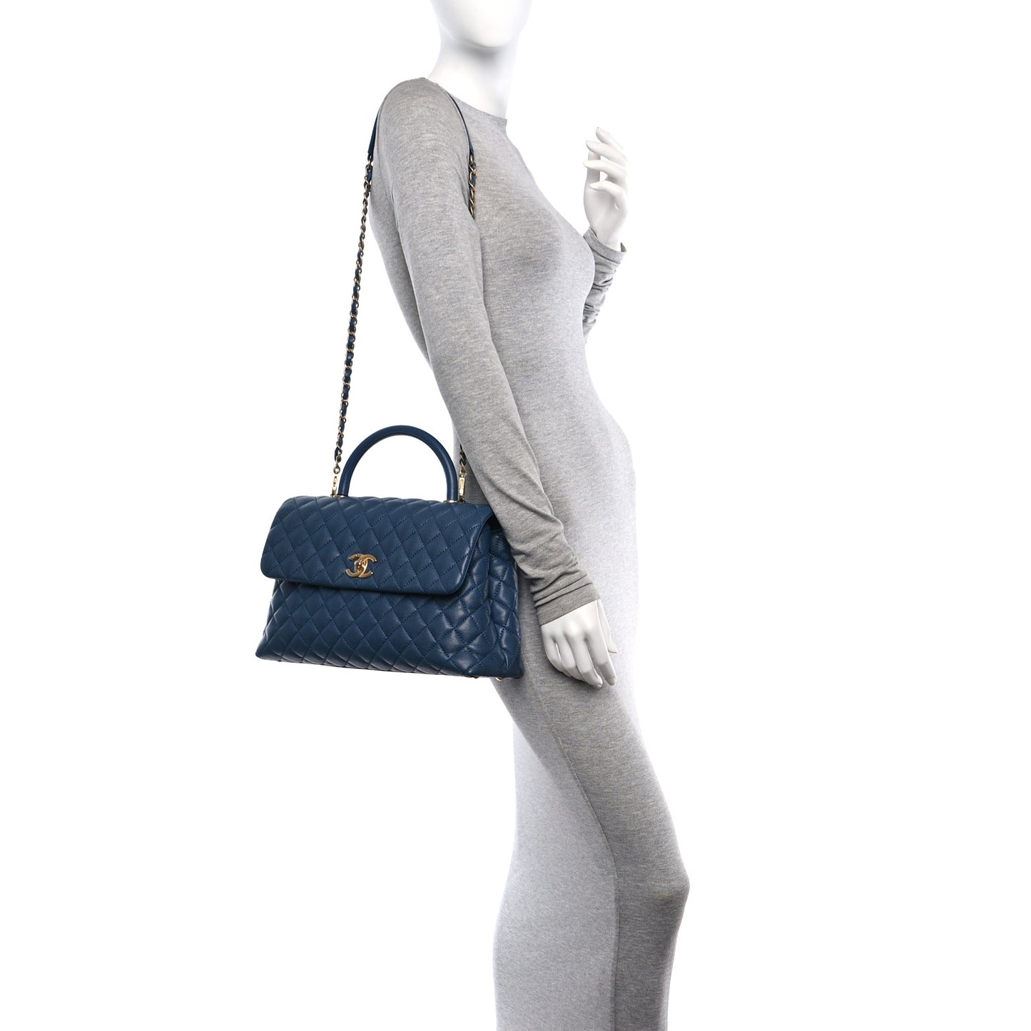 Caviar Quilted Medium Coco Handle Flap Blue
