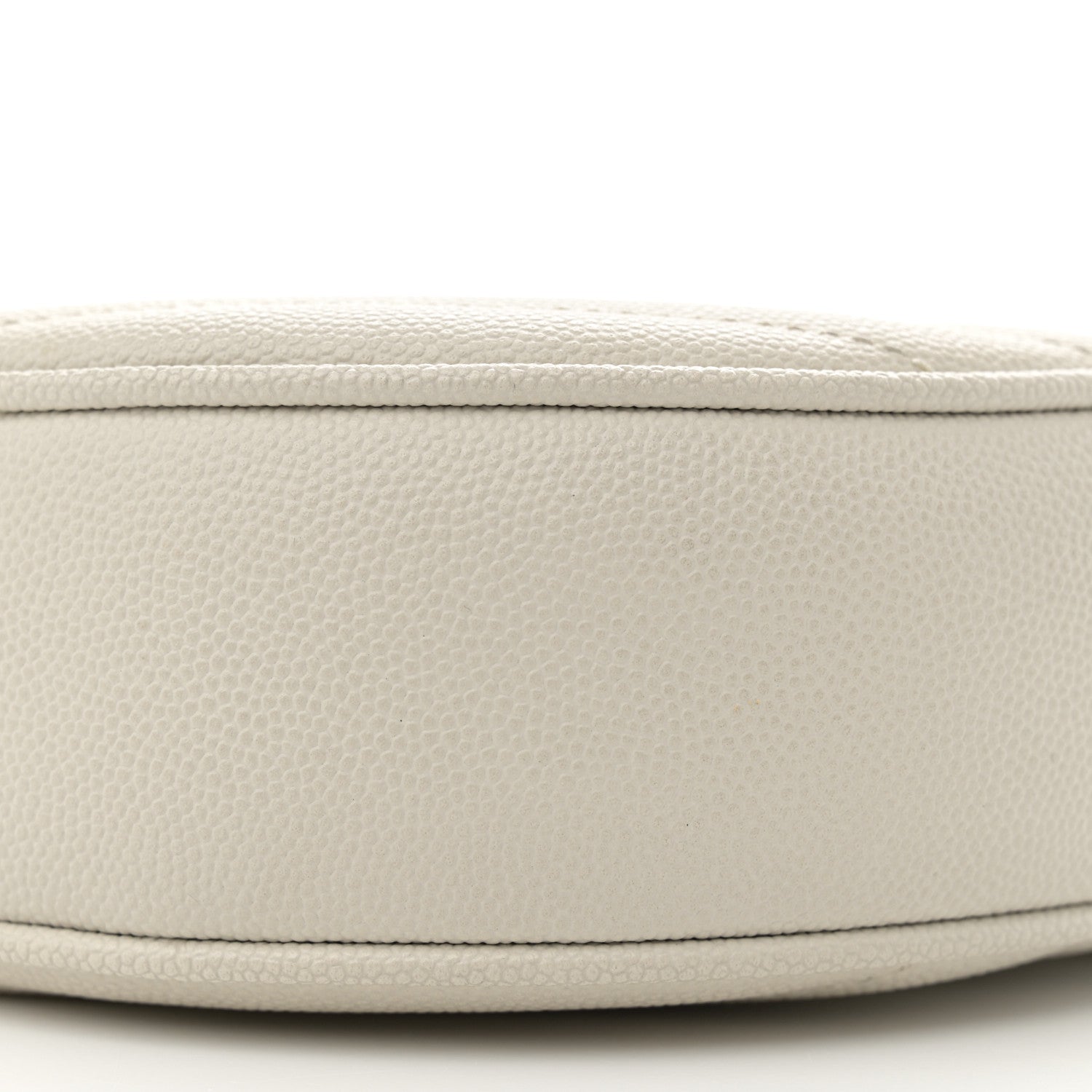 Saint Laurent Grain De Poudre Matelasse Chevron Quilted Round Vinyle Camera Bag Blanc Vintage 10 of 12