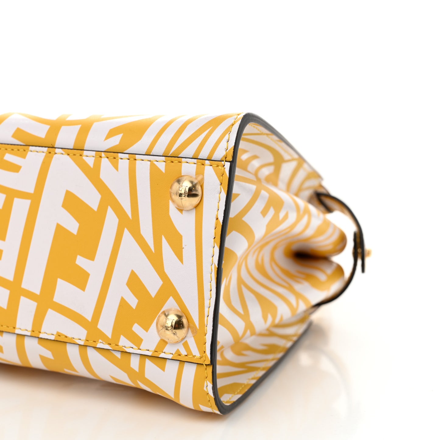 X SARAH COLEMAN Vitello Liberty Shiny Nappa Plexiglass FF Vertigo Mini Peekaboo Iconic Satchel Mimosa White