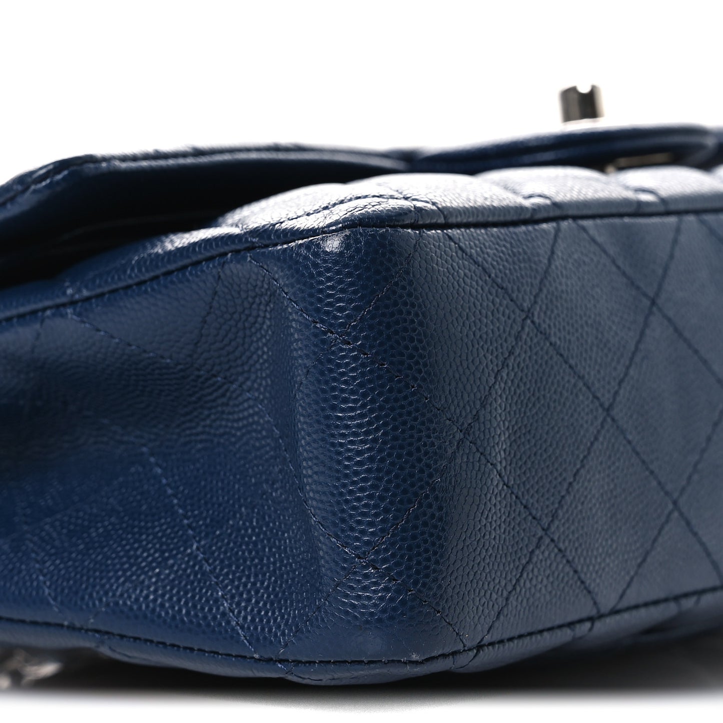 Caviar Quilted Medium Double Flap Navy