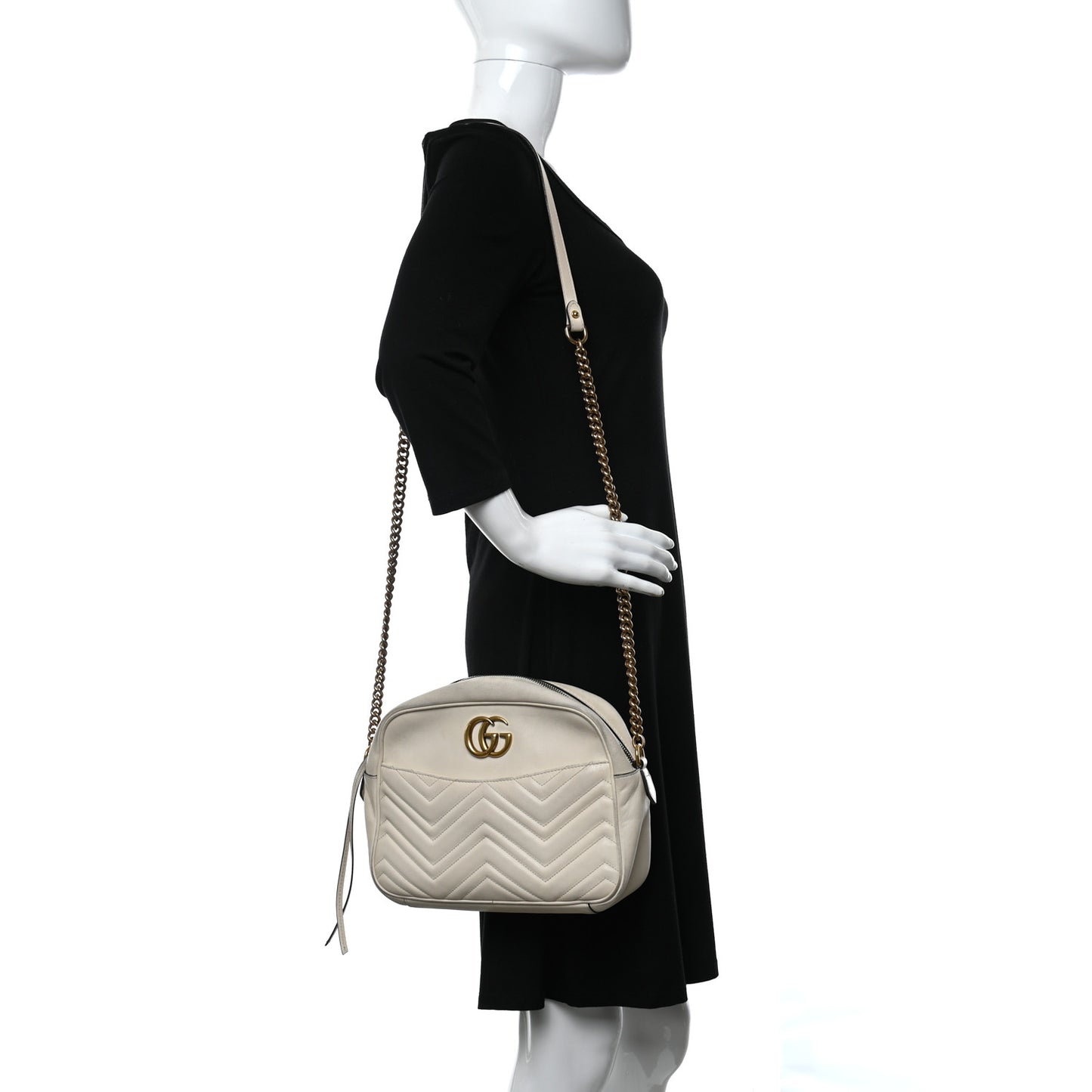 Calfskin Matelasse Medium GG Marmont Chain Shoulder Bag Mystic White