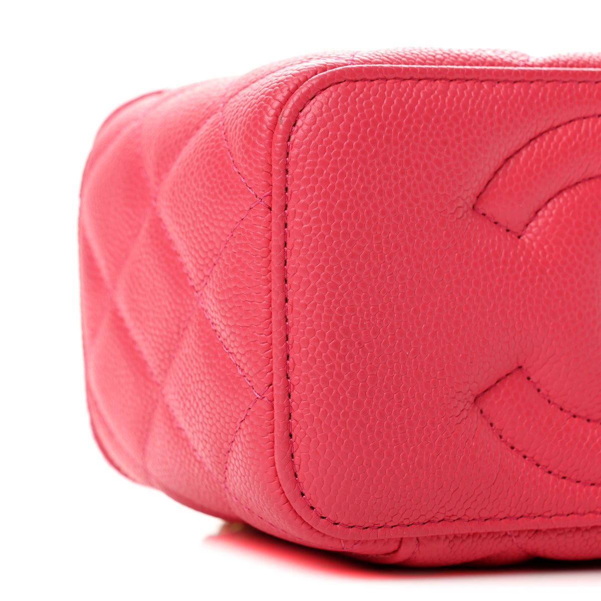 Caviar Quilted Sweetheart Vanity Case Pink
