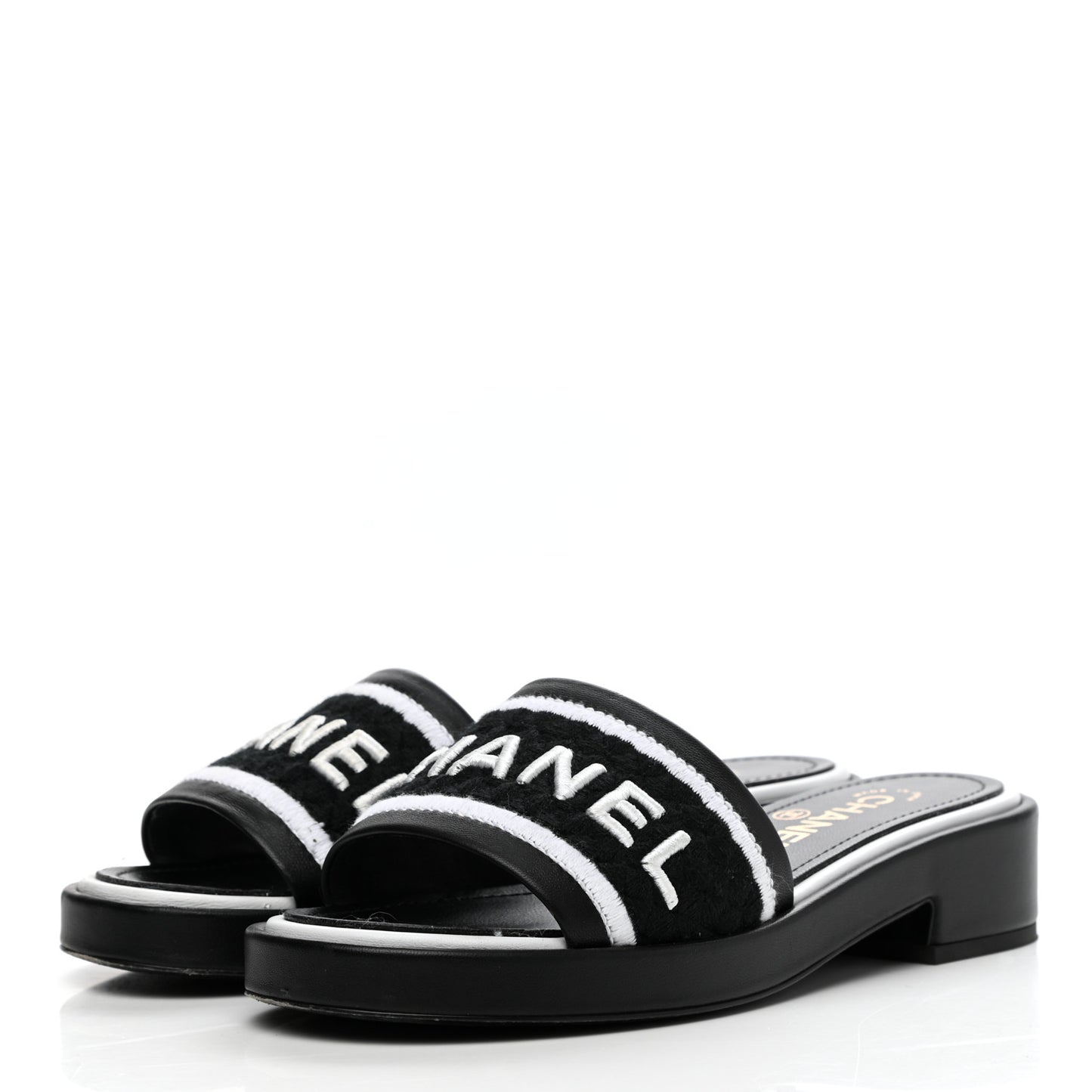 Lambskin Embroidered CC Mule Sandal 36 Black White