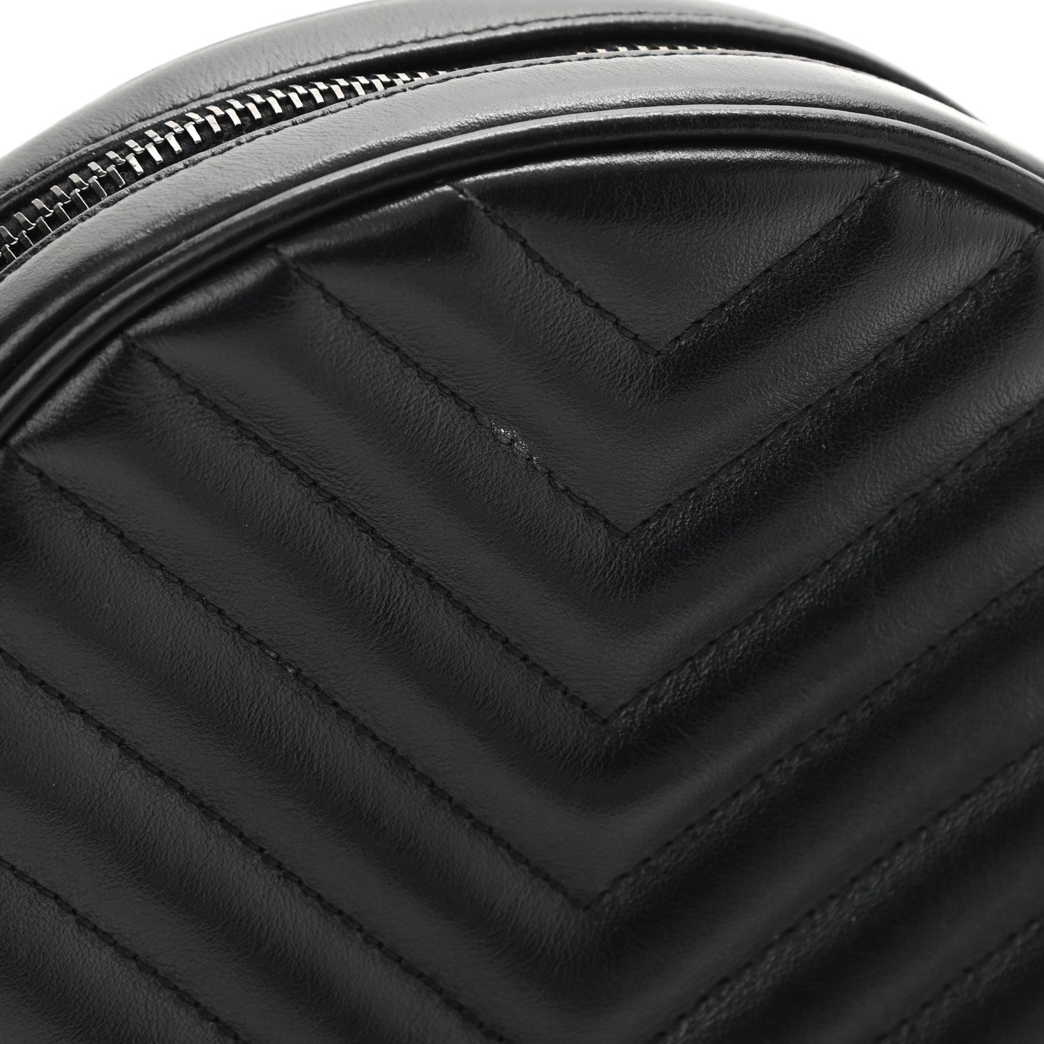 Saint Laurent Calfskin Matelasse Chevron Round Vinyle Camera Bag Black 8 of 8