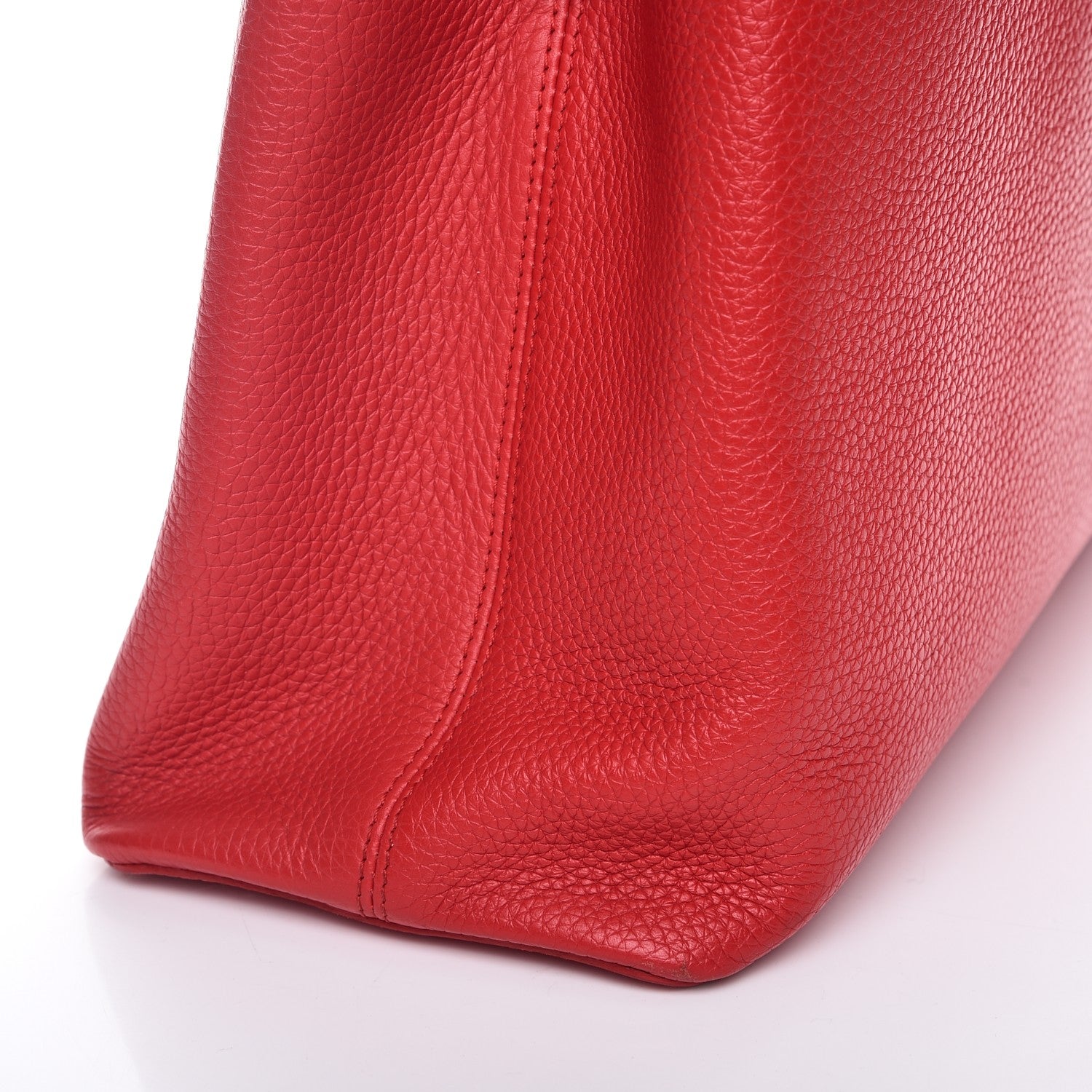 Louis Vuitton Taurillon Python Capucines MM Rubis 10 of 12