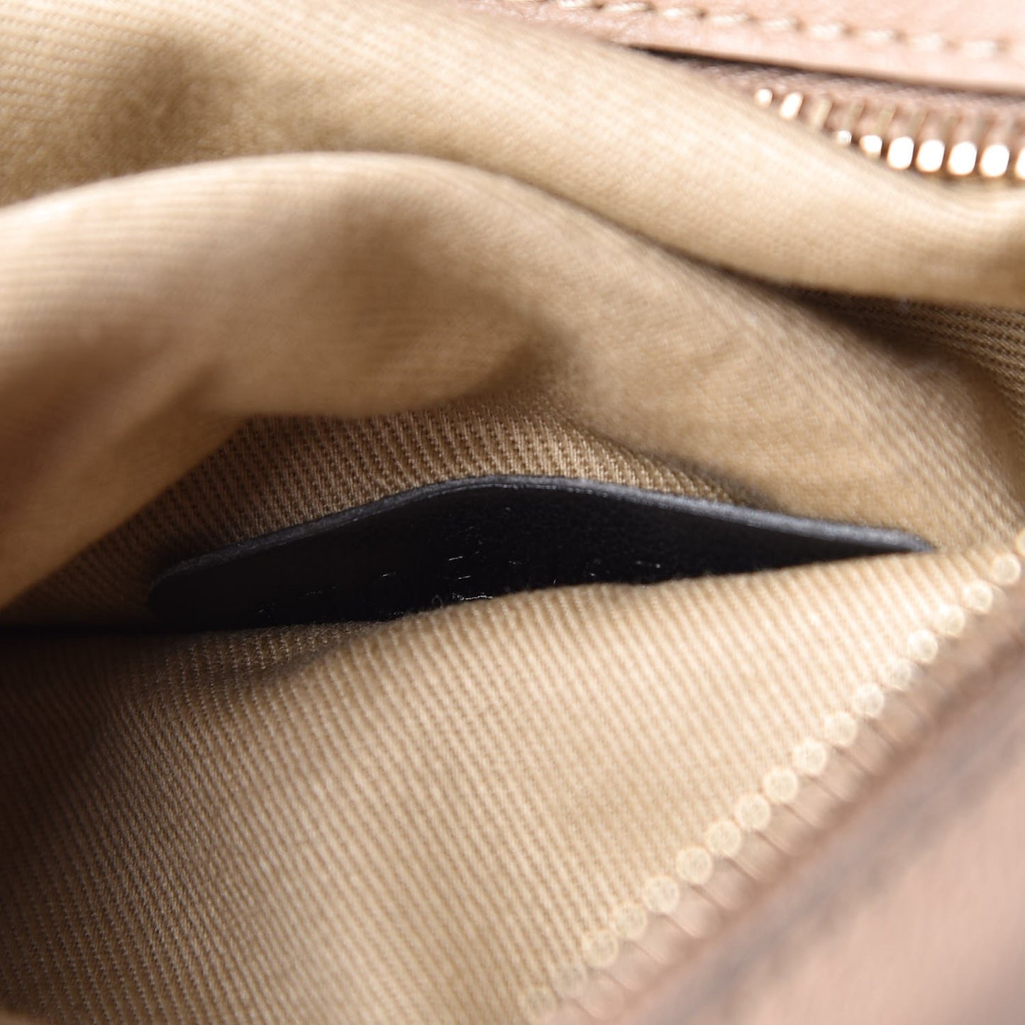 Vitello Medium Rockstud Tote Alpaca