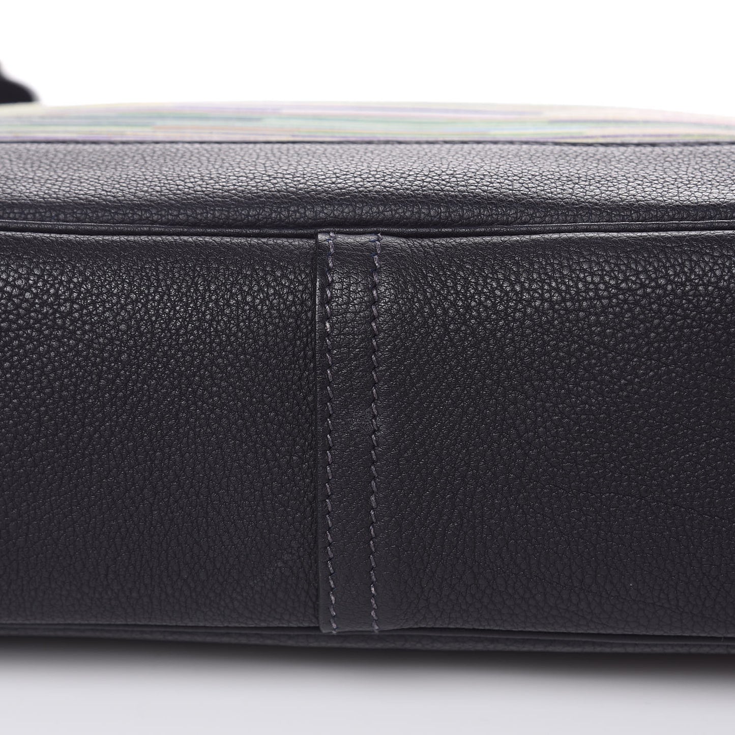 Togo Vibrato Trim II 35 Shoulder Bag Bleu Marine