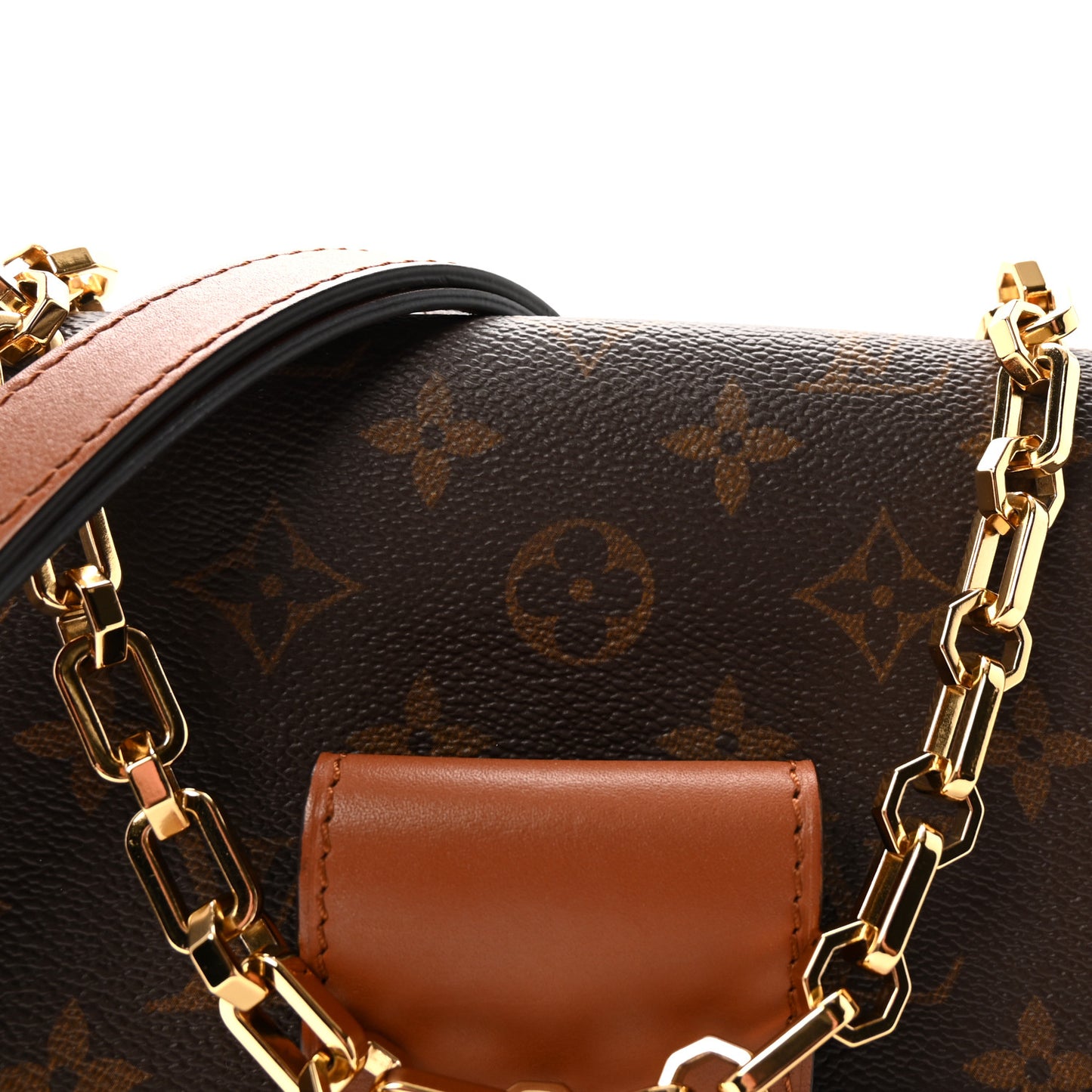 Reverse Monogram Dauphine MM