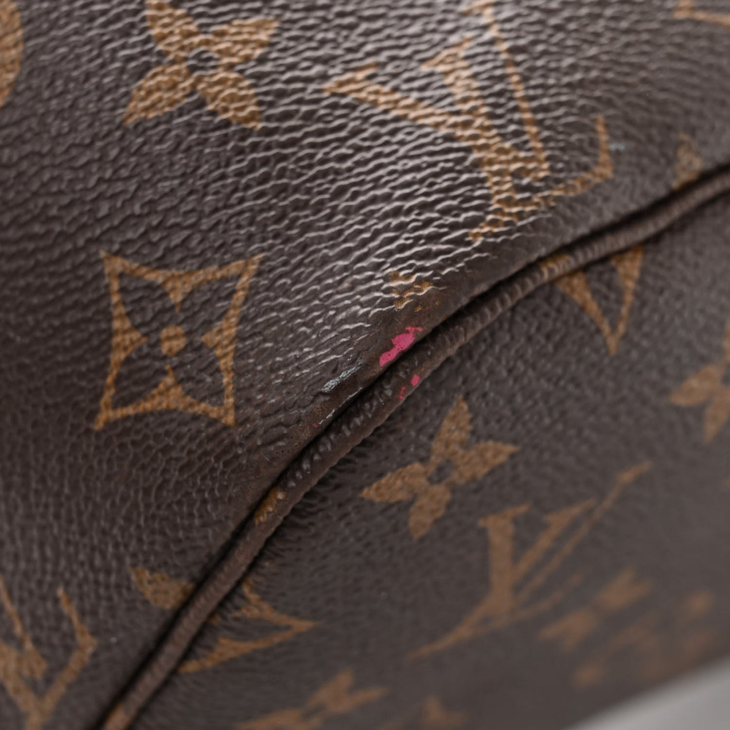 LOUIS VUITTON Monogram Neo Neverfull MM Pivoine