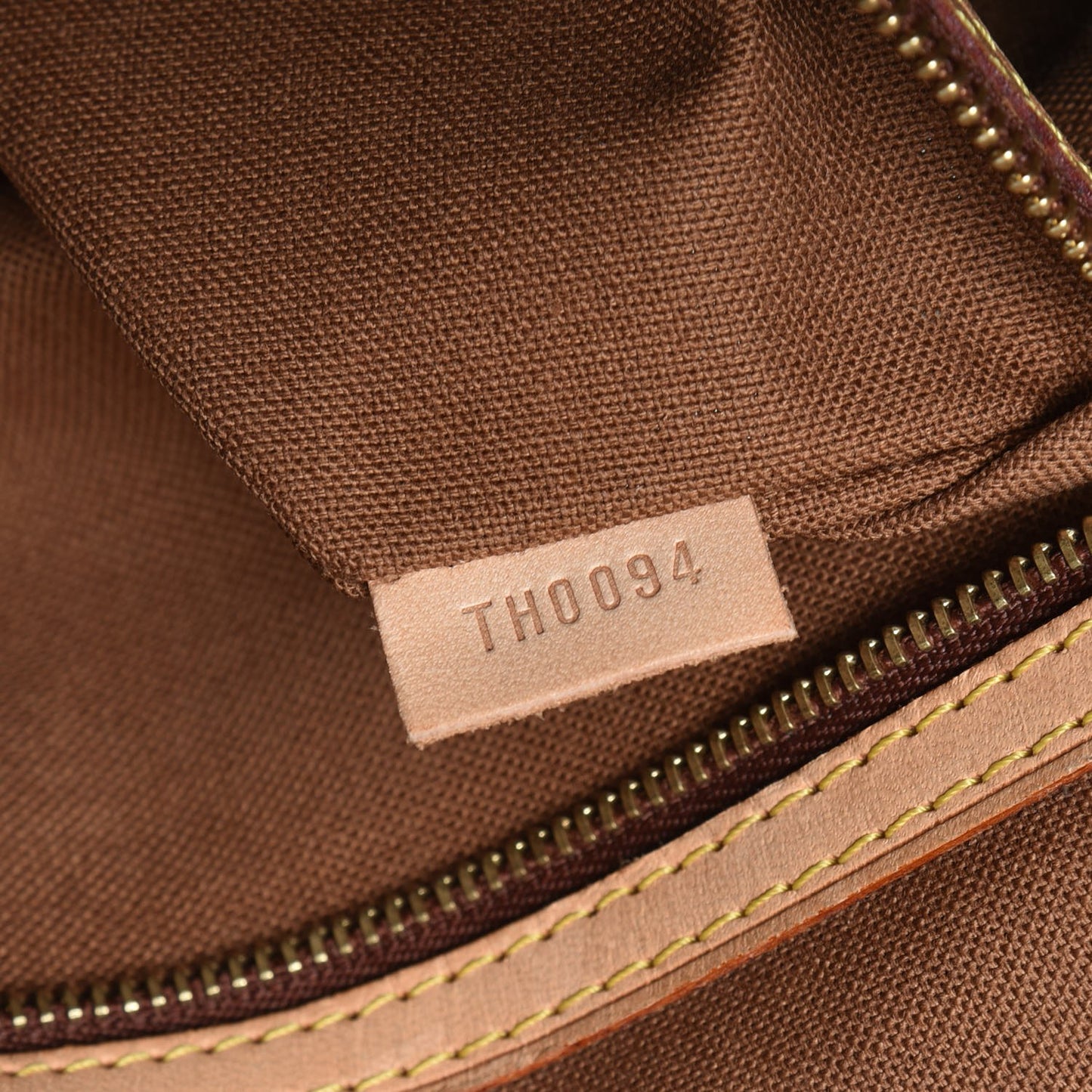 Monogram Cabas Mezzo