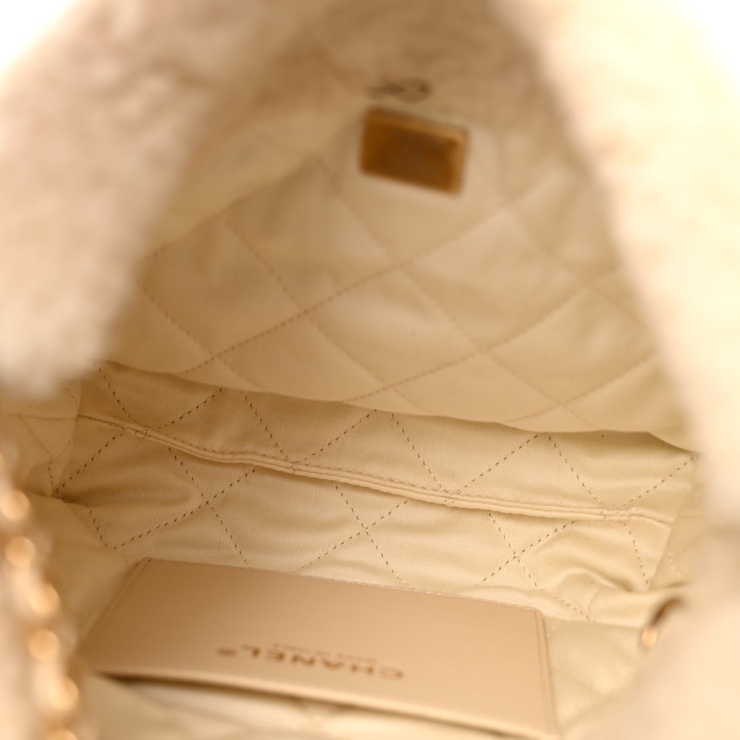 Chanel Shearling Quilted Small Chanel 22 White 4 of 9