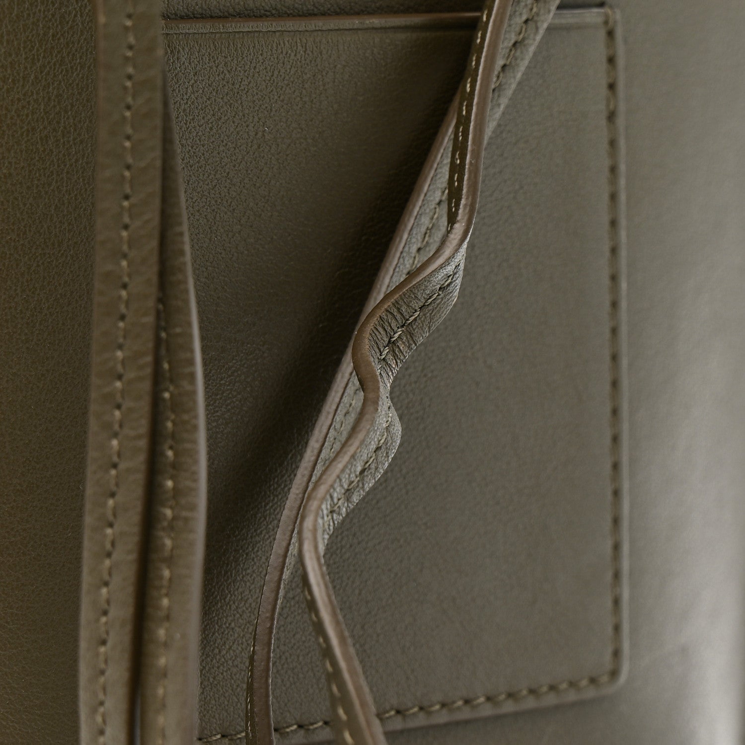 Loewe Smooth Calfskin Dice Pocket  Khaki Green 10 of 10