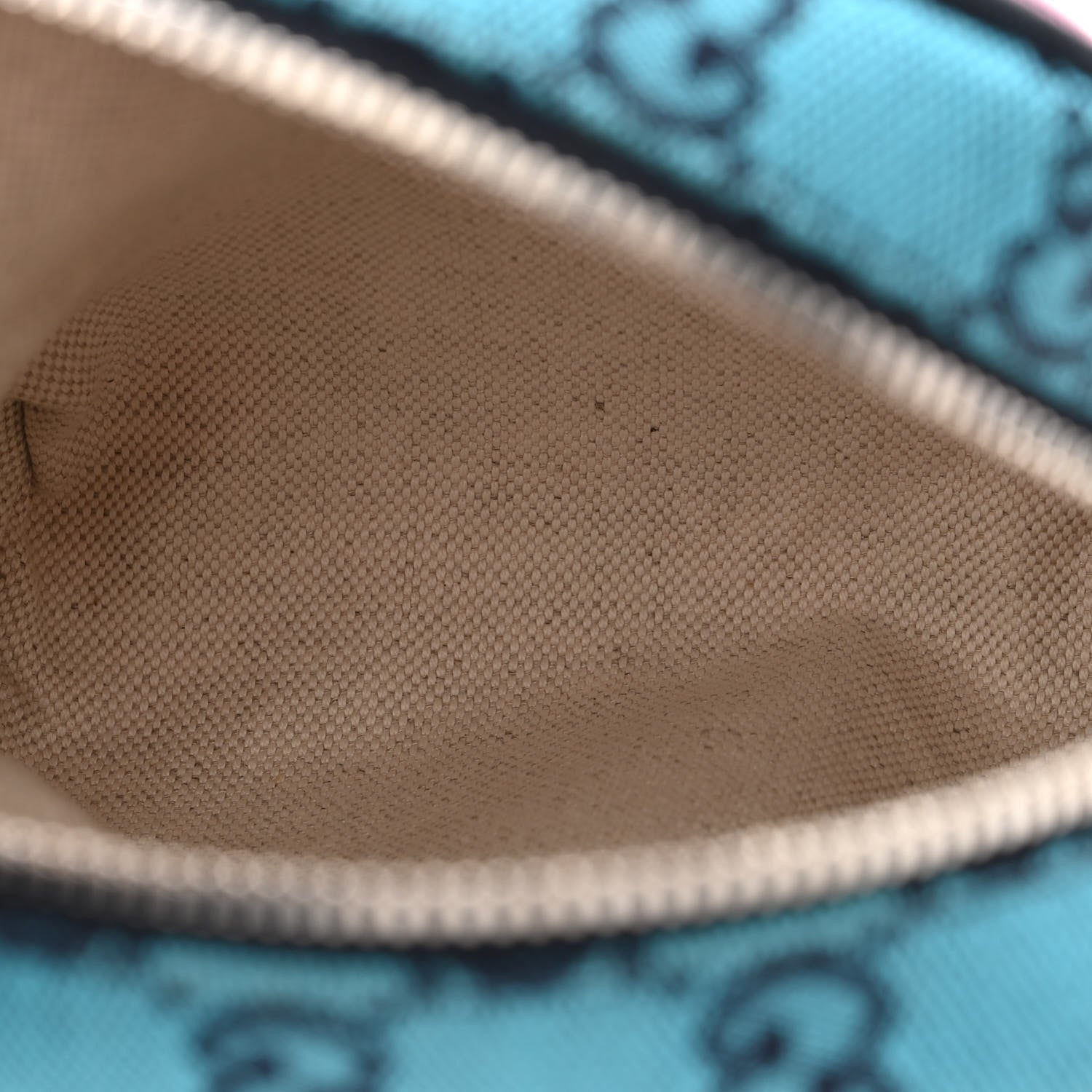 Gucci Monogram Multicolor Mini Retro Interlocking G Messenger Blue Rainbow Light Blue 5 of 10