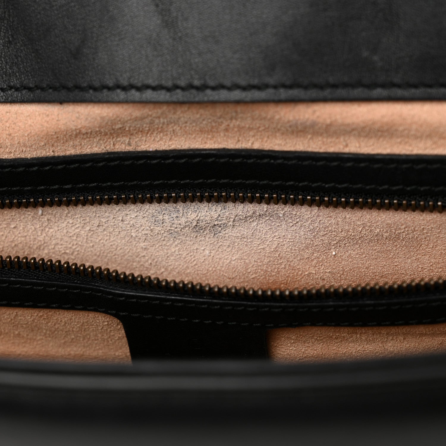 Gucci Calfskin Matelasse Maxi GG Marmont Top Handle Shoulder Bag Black Black 11 of 18