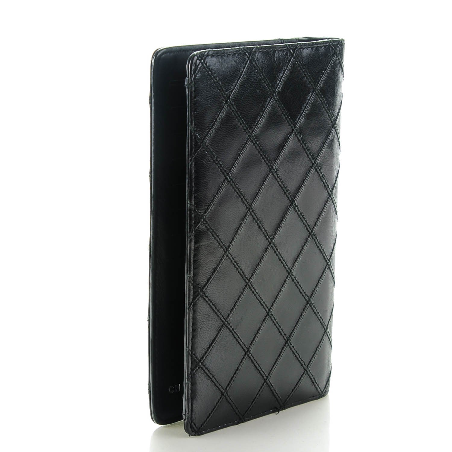 Chanel Diamond Stitched Yen Wallet Black 3 of 8