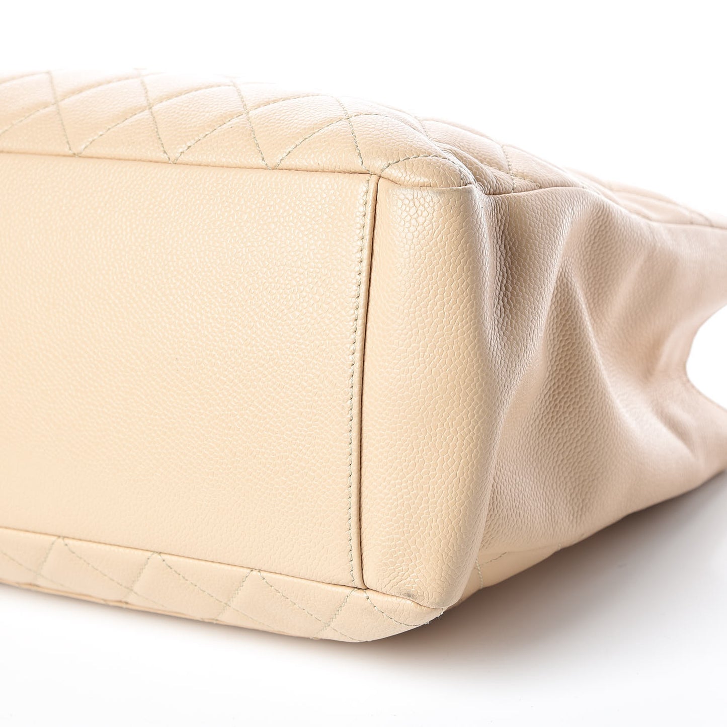 Caviar Quilted Grand Shopping Tote GST Beige Clair