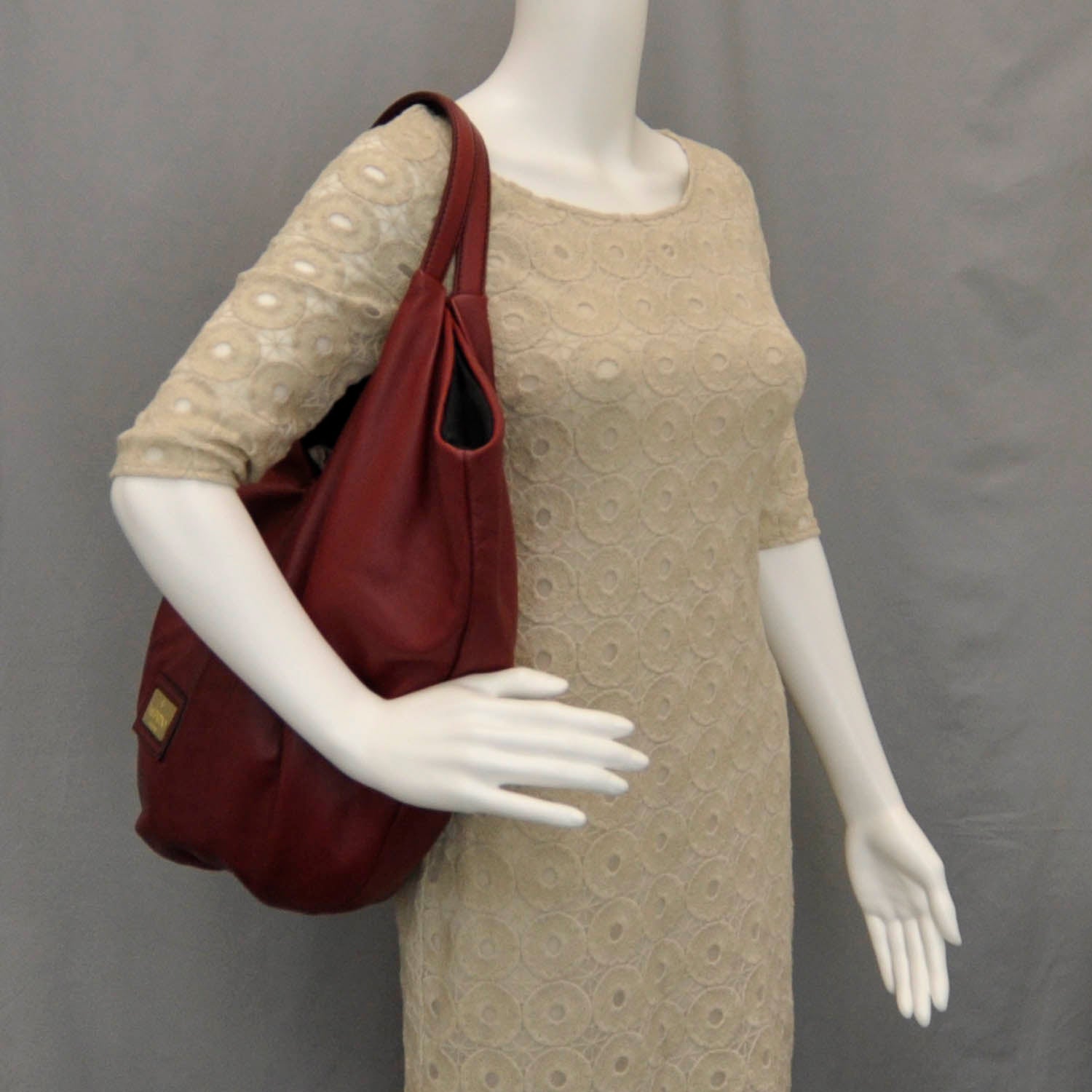 Valentino Garavani Nappa 360 Bow Hobo Red 2 of 8