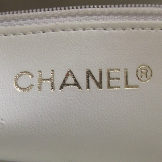 Chanel Lambskin Quilted Shoulder Bag White 8 of 11