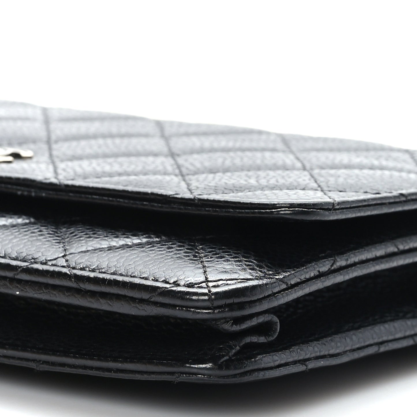 Caviar Quilted Wallet on Chain WOC Black