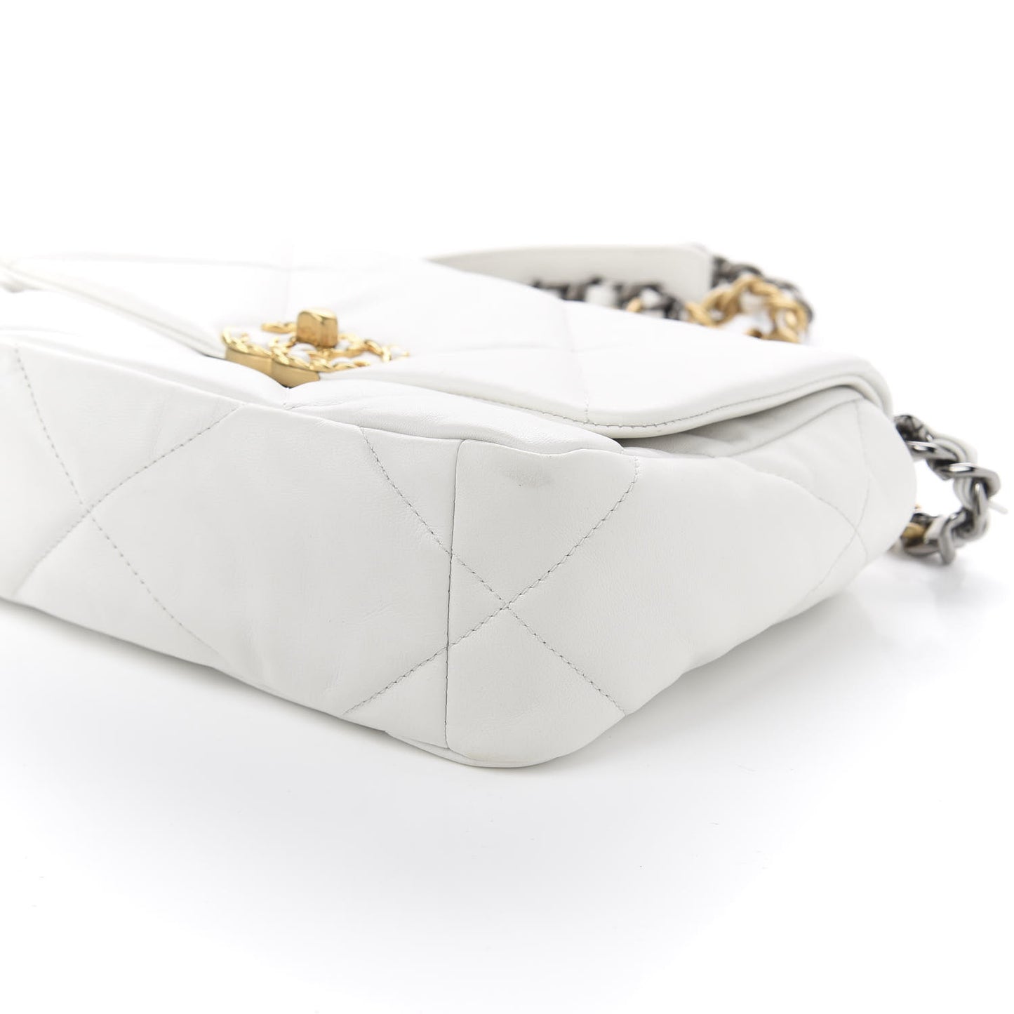 Goatskin Quilted Medium 19 Flap White