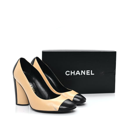 Chanel Lambskin Cap Toe CC Pumps 38 Beige Black 10 of 10