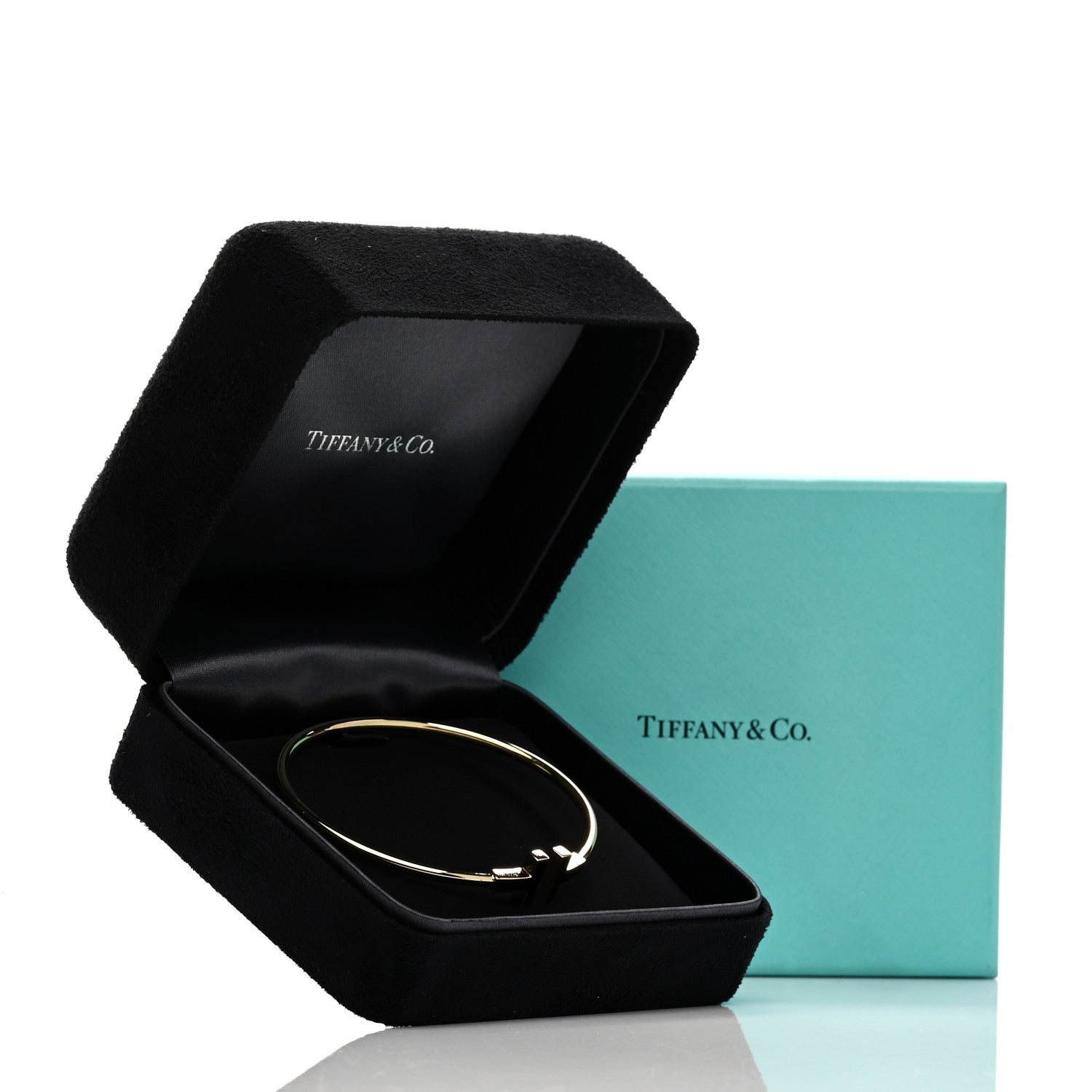 Tiffany 18K Yellow Gold Narrow T T1 Hinged Bangle Bracelet 4 of 4