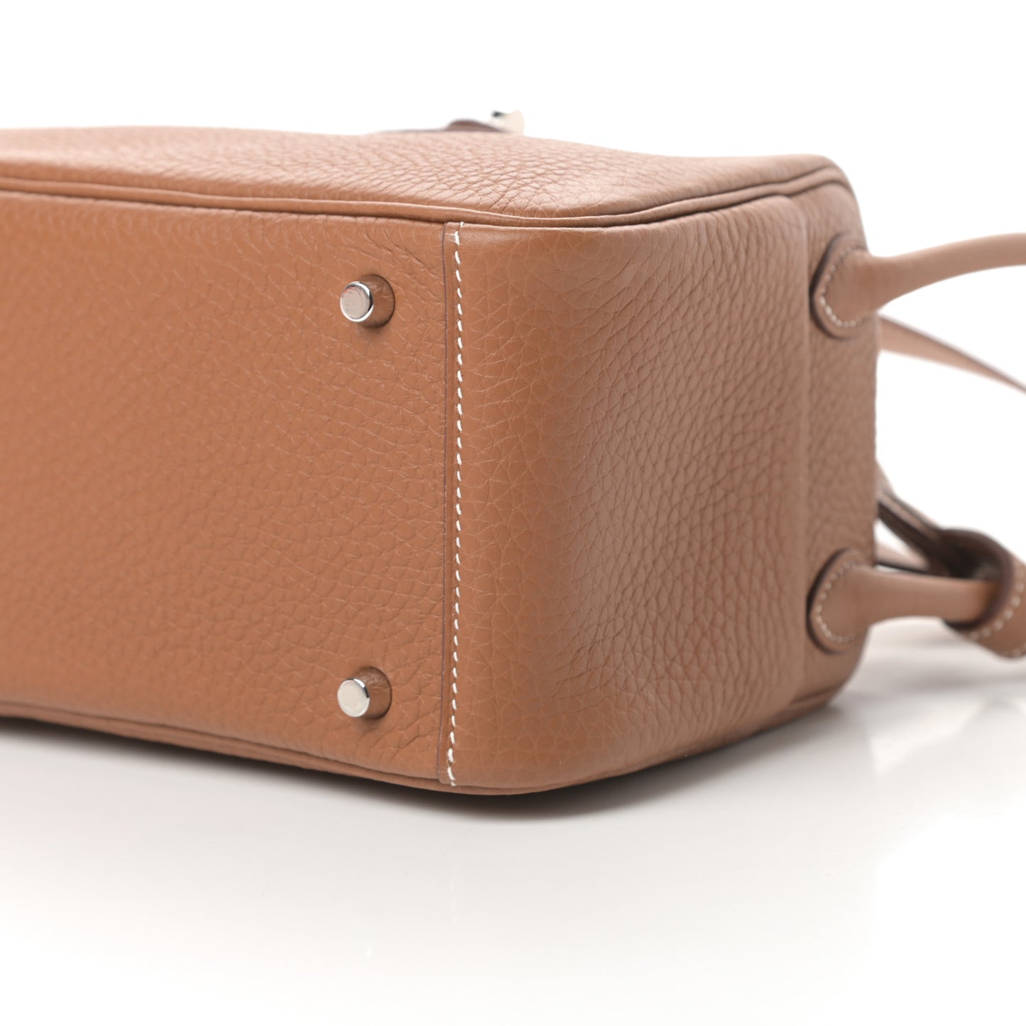 Taurillon Clemence Mini Lindy 20 Gold