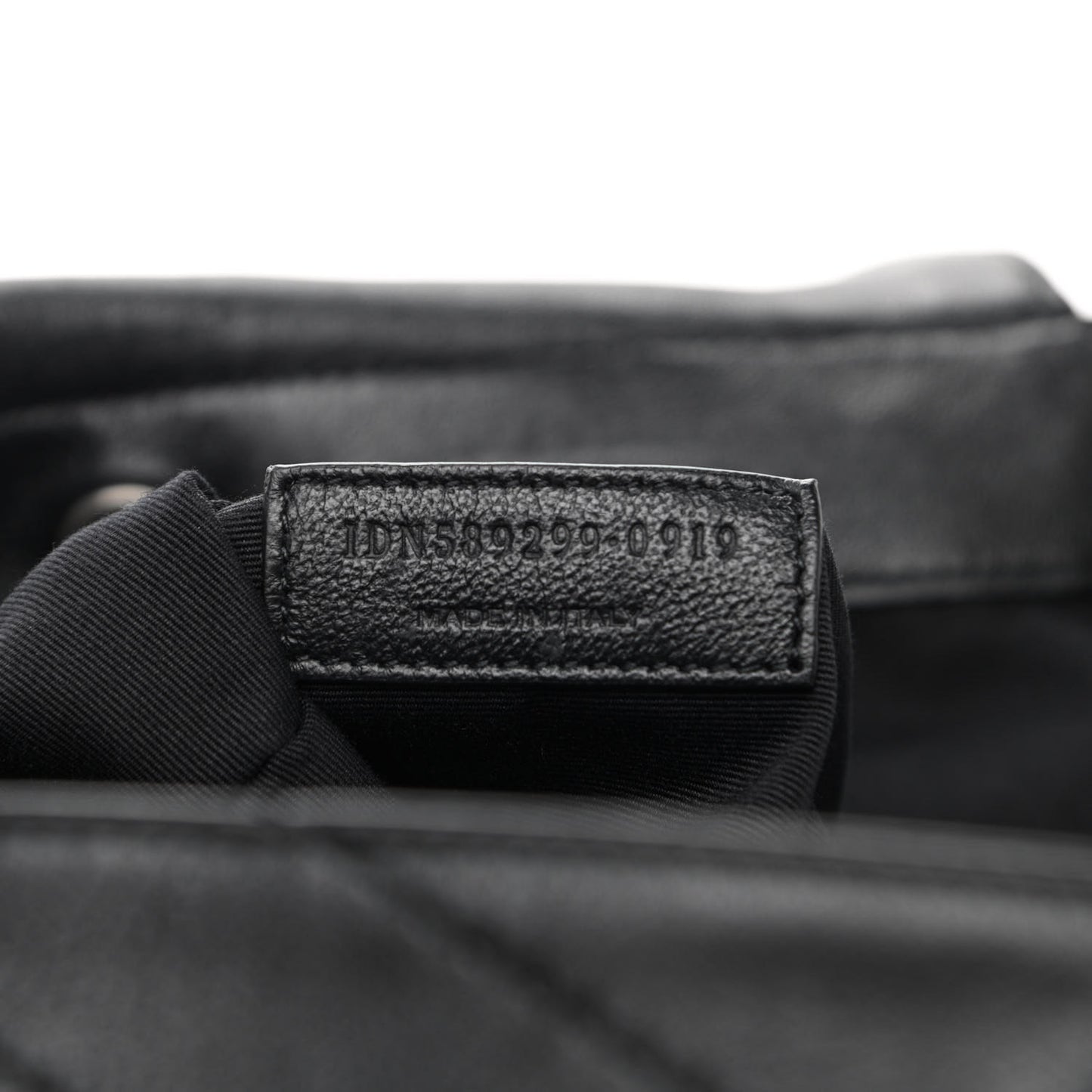 Vintage Lambskin Chevron Monogram Medium Nolita Black