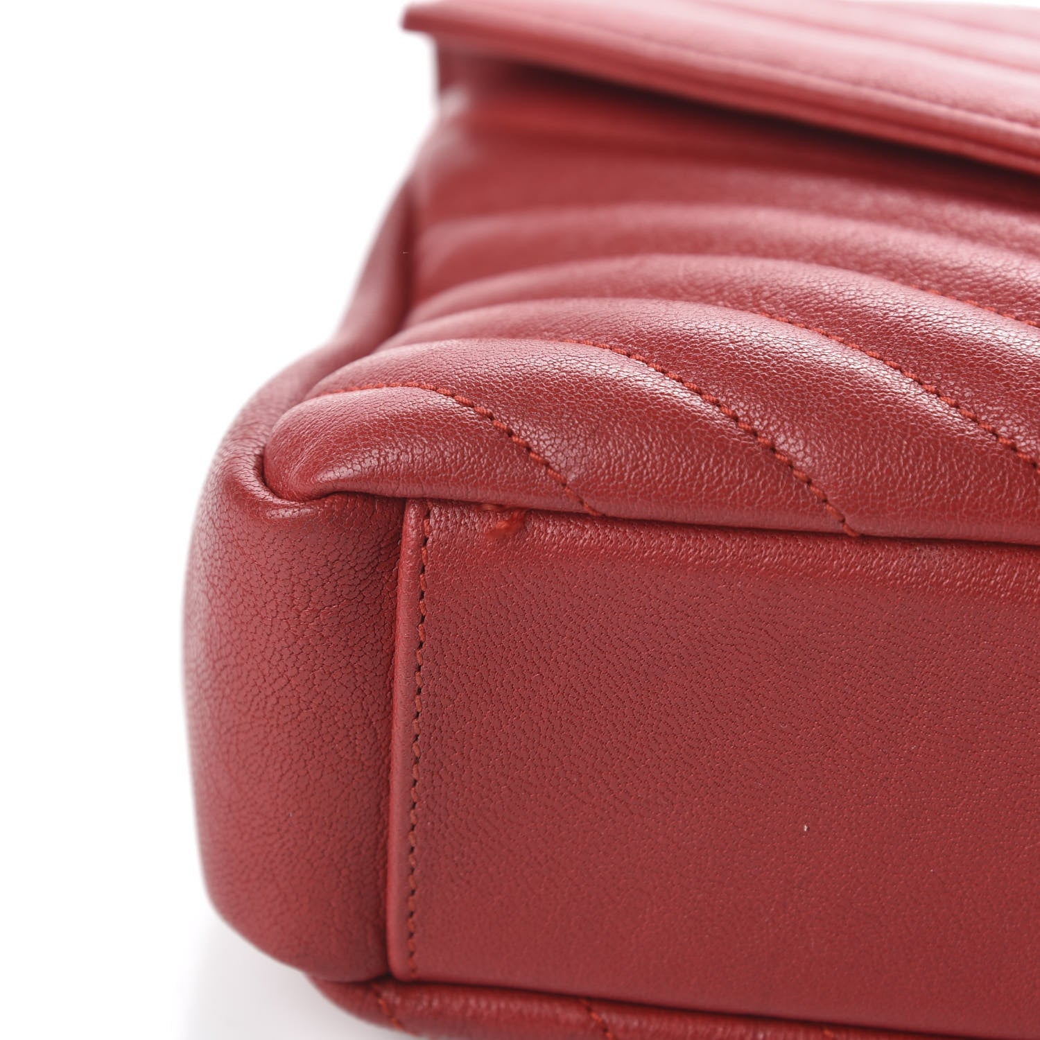Saint Laurent Sheepskin Matelasse Chevron Monogram Medium College Bag Rouge 9 of 10