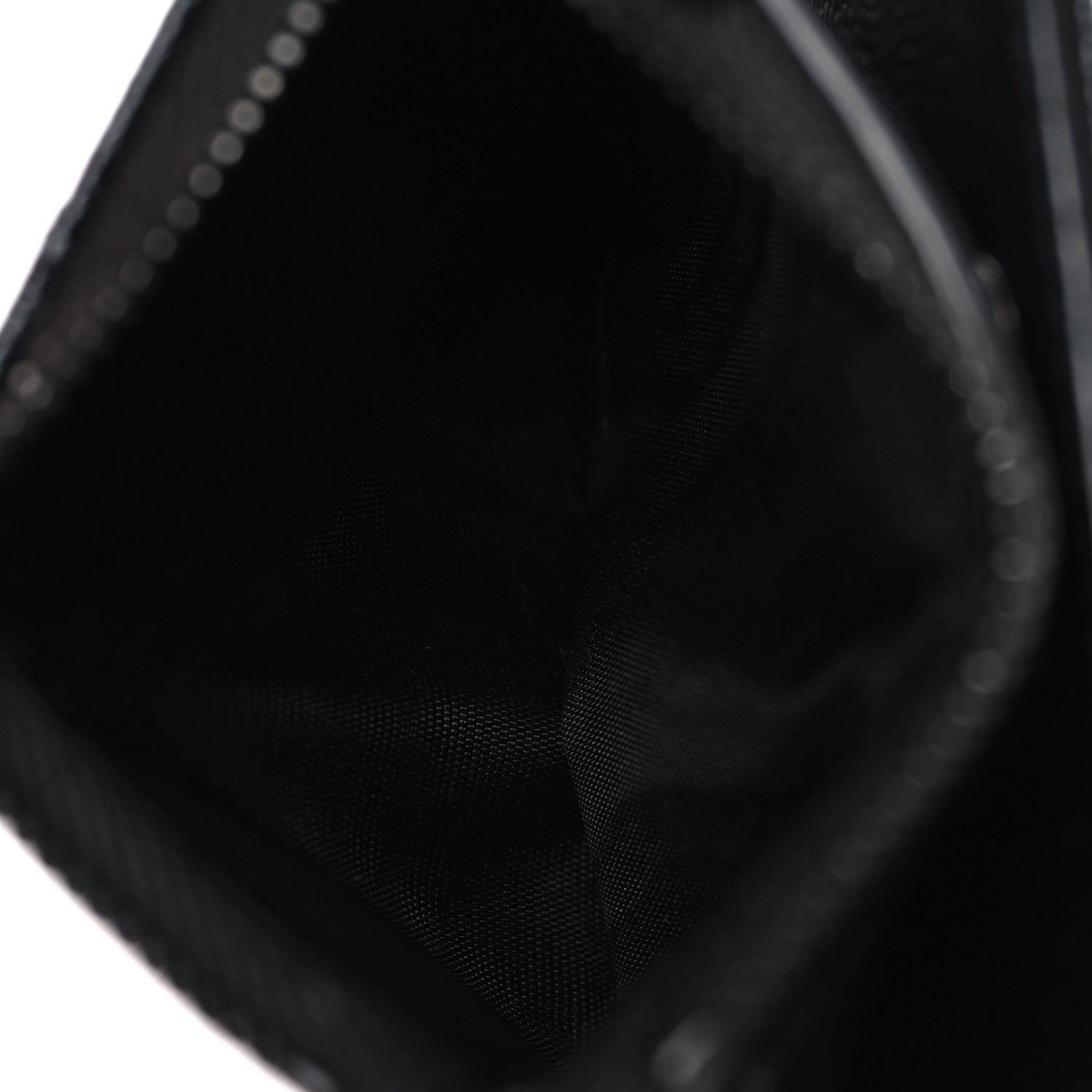 Saint Laurent Grain De Poudre Matelasse Chevron Monogram Zipped Card Case Black Black 6 of 9