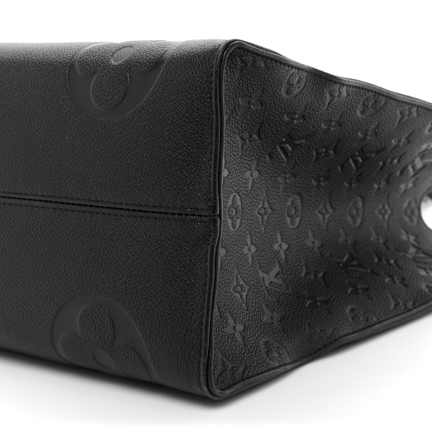 Louis Vuitton Empreinte Monogram Giant Onthego GM Black 7 of 13