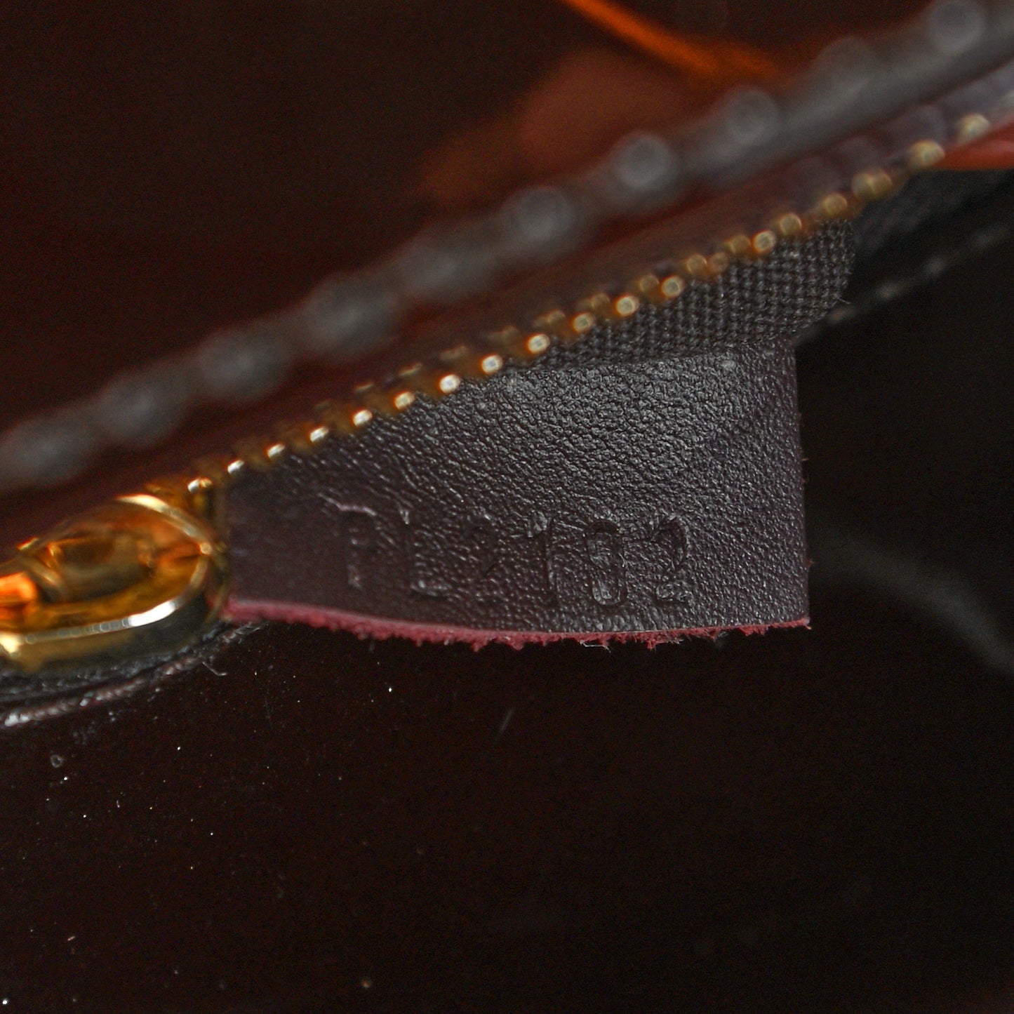 Patent Sobe Clutch Amarante
