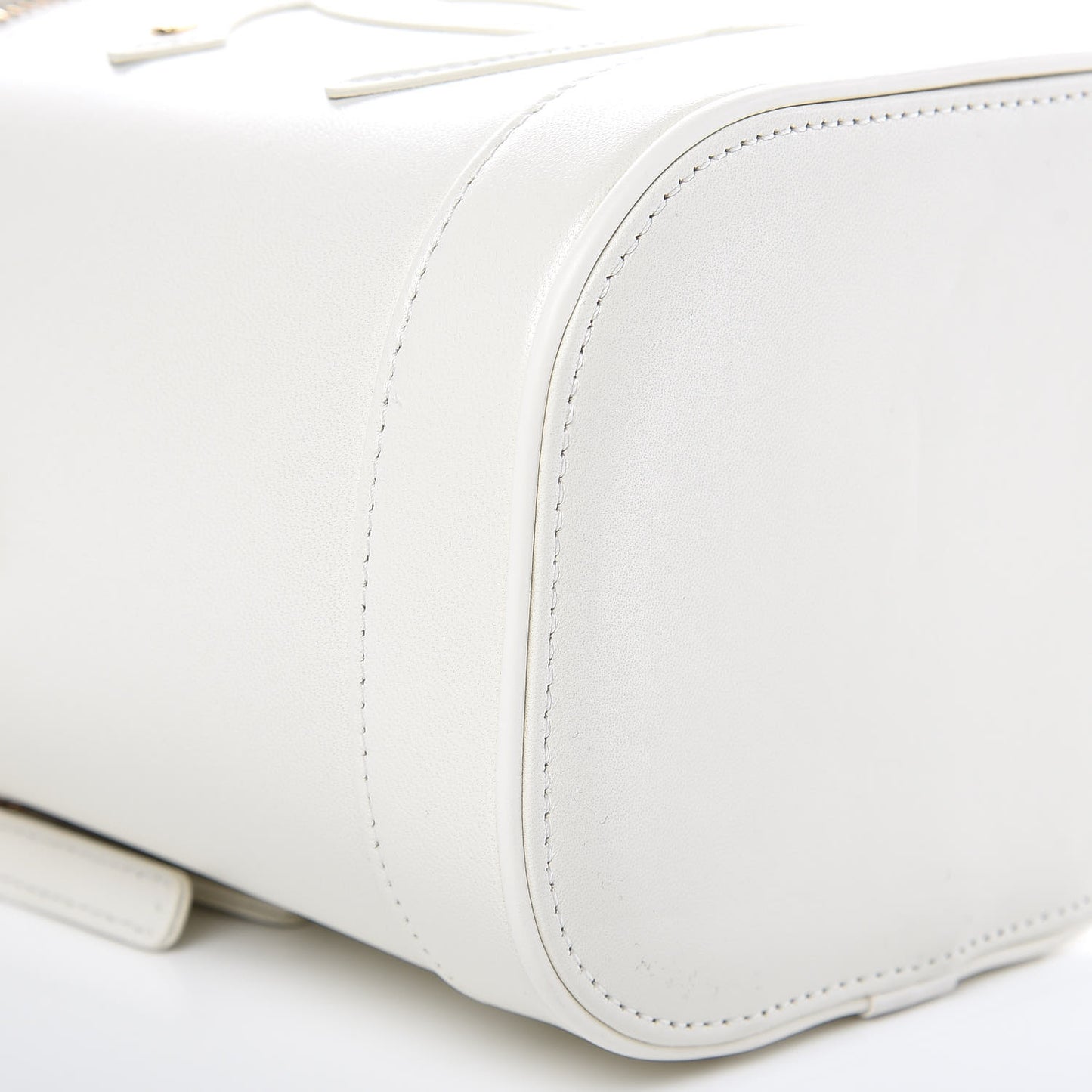 Lambskin Timeless Vanity Cosmetic Case White