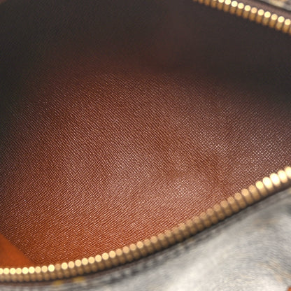 Louis Vuitton Monogram Papillon 26 5 of 8